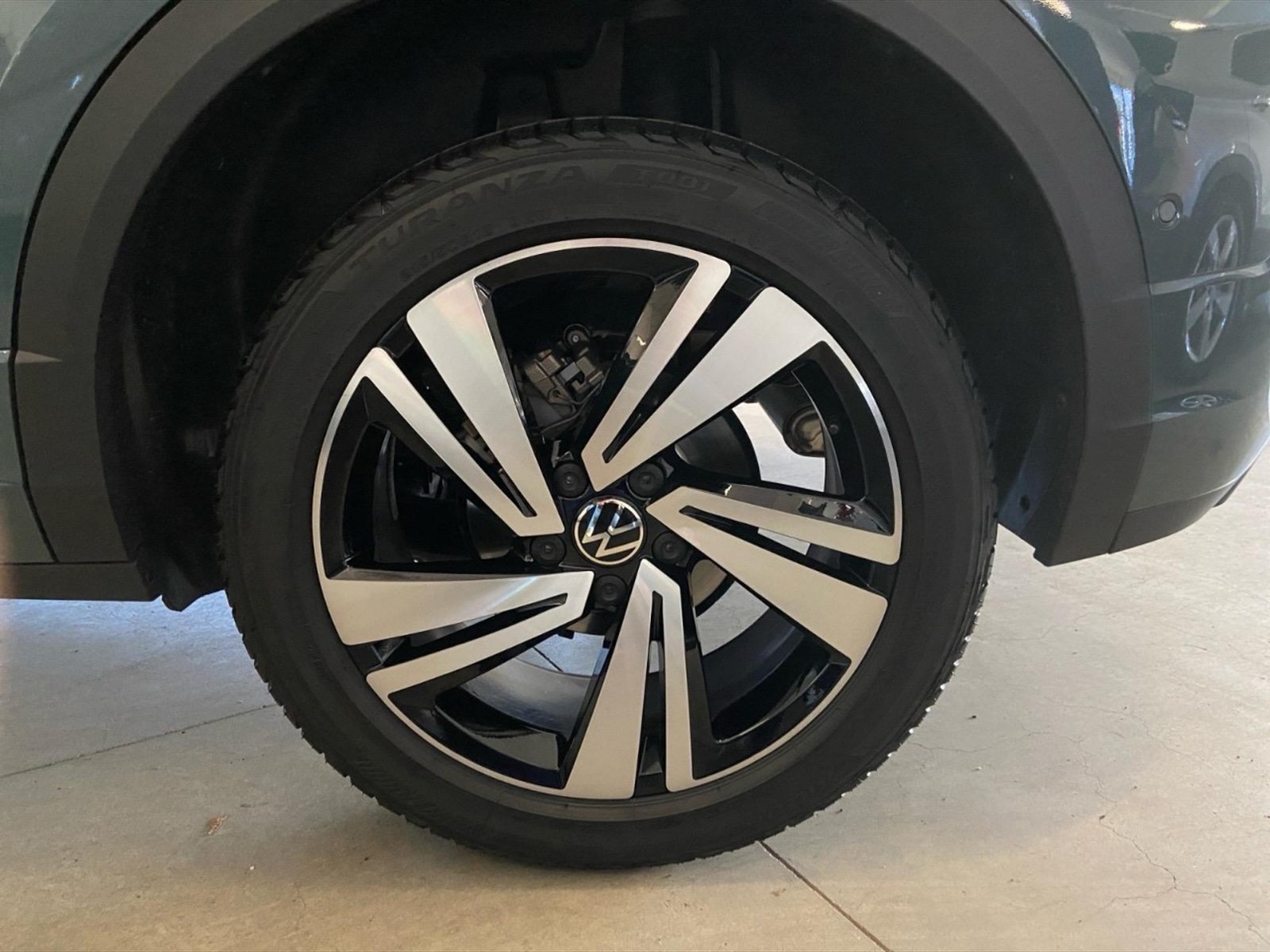 Volkswagen T-Roc 1.5 tsi r-line - 27