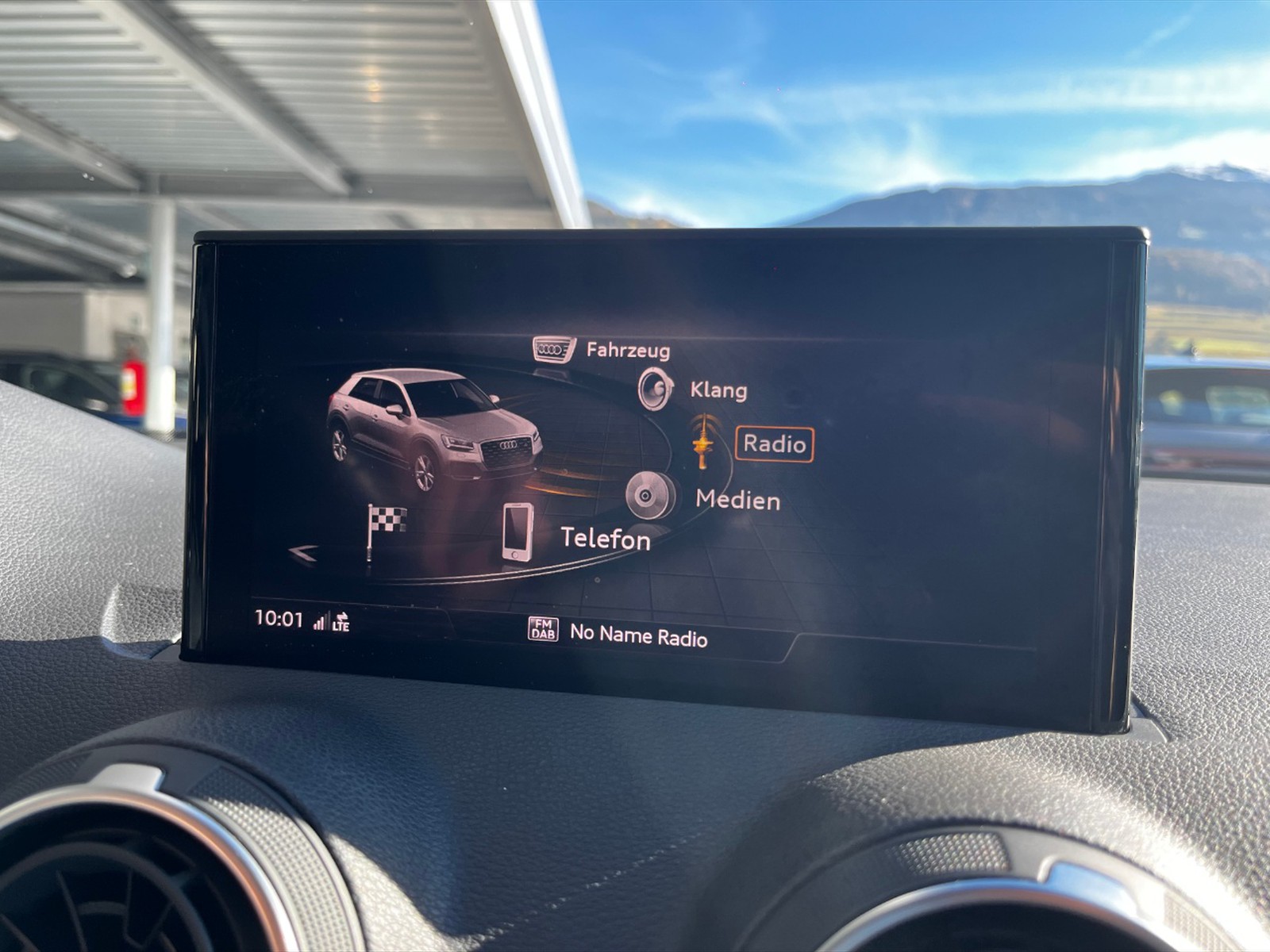 Audi Q2 35 2.0 tdi business quattro s-tronic - 18