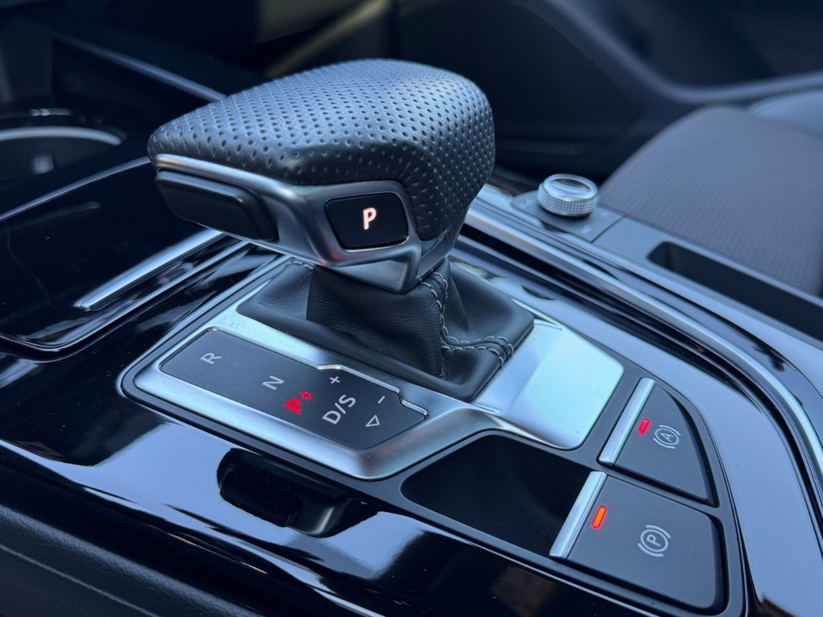 Audi A4 avant 40 2.0 tfsi mhev s line edition quattro 204cv s-tronic - 23