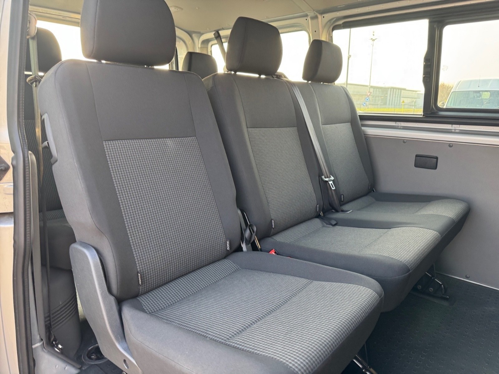 Volkswagen T6.1 Transporter t6.1 30 2.0 tdi 110cv kombi business p.c. - 10