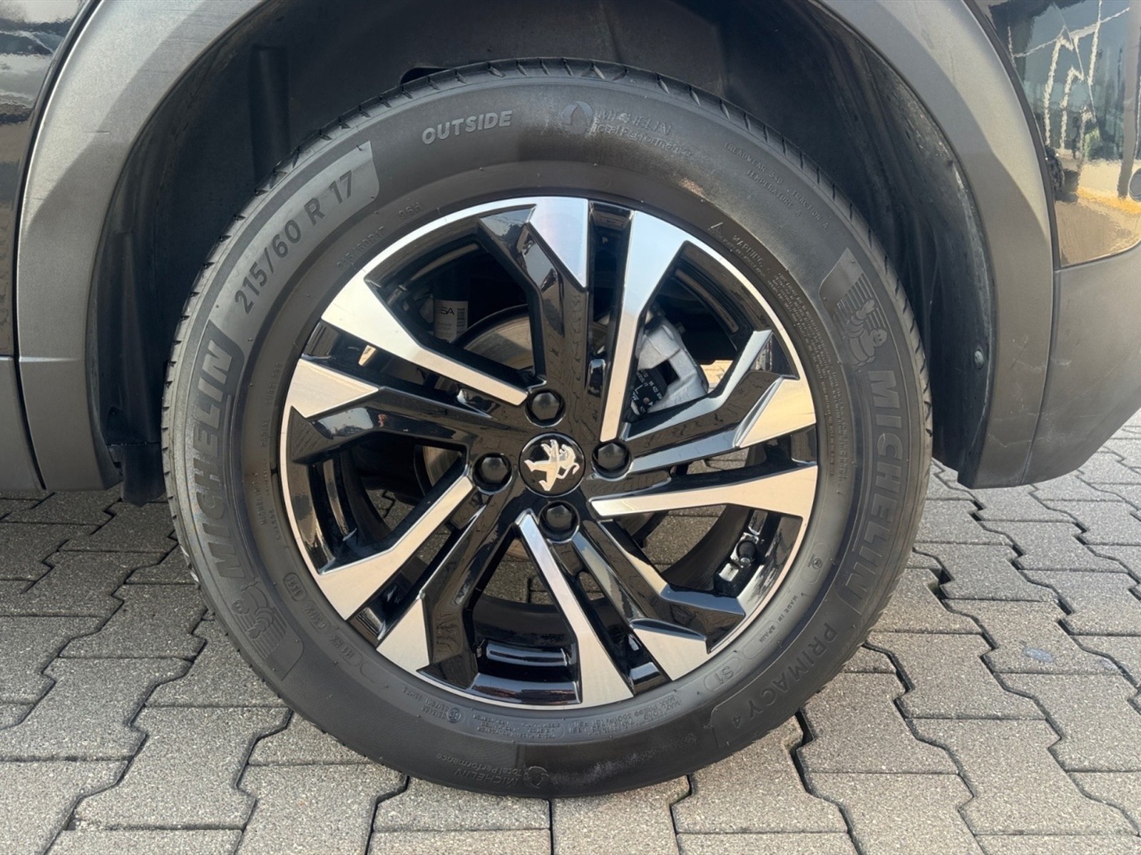 Peugeot 2008 1.5 bluehdi gt s&s 130cv eat8 - 22