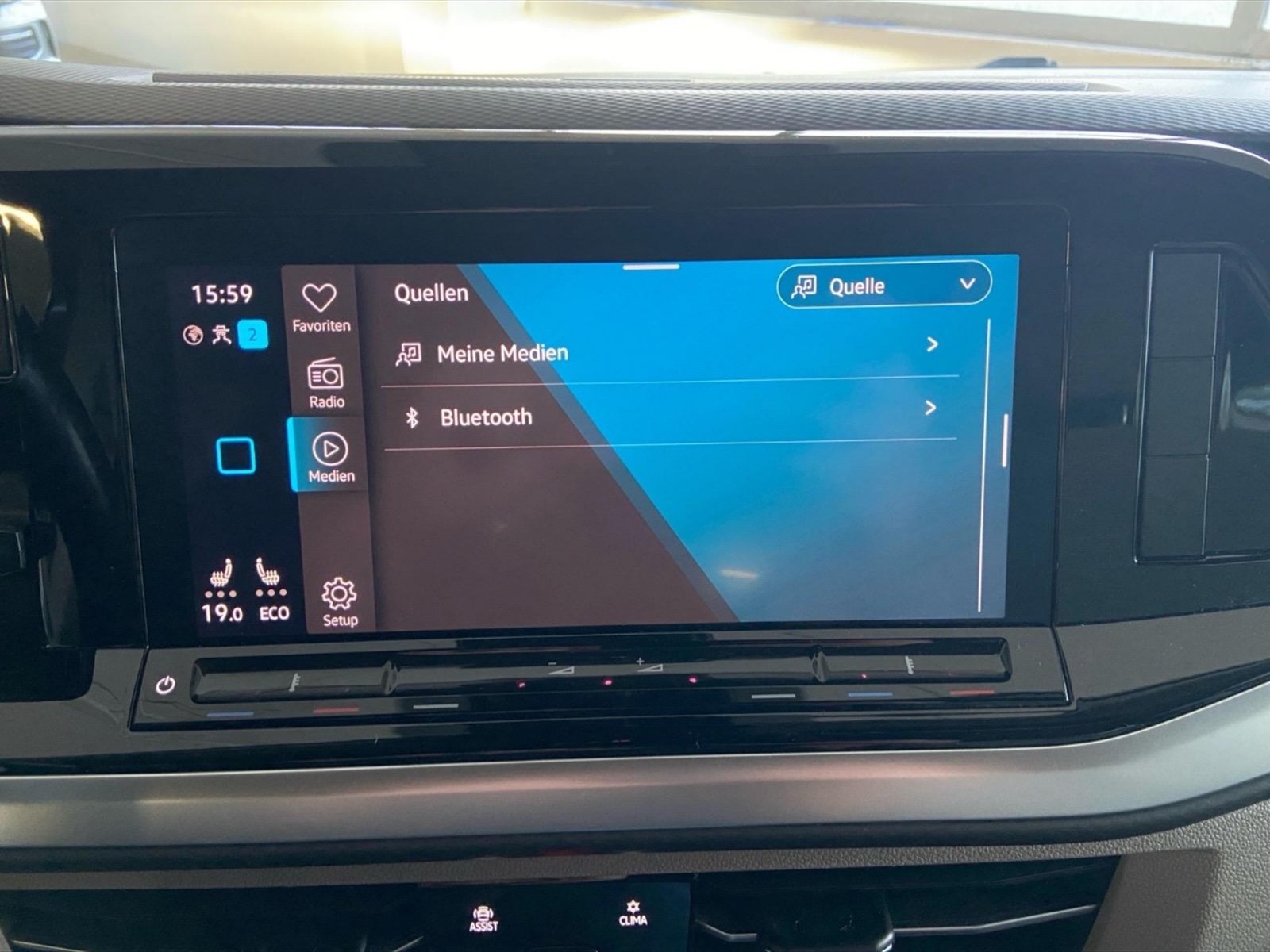 Volkswagen T7 Multivan 1.4 tsi eh life dsg 7p.ti - 24