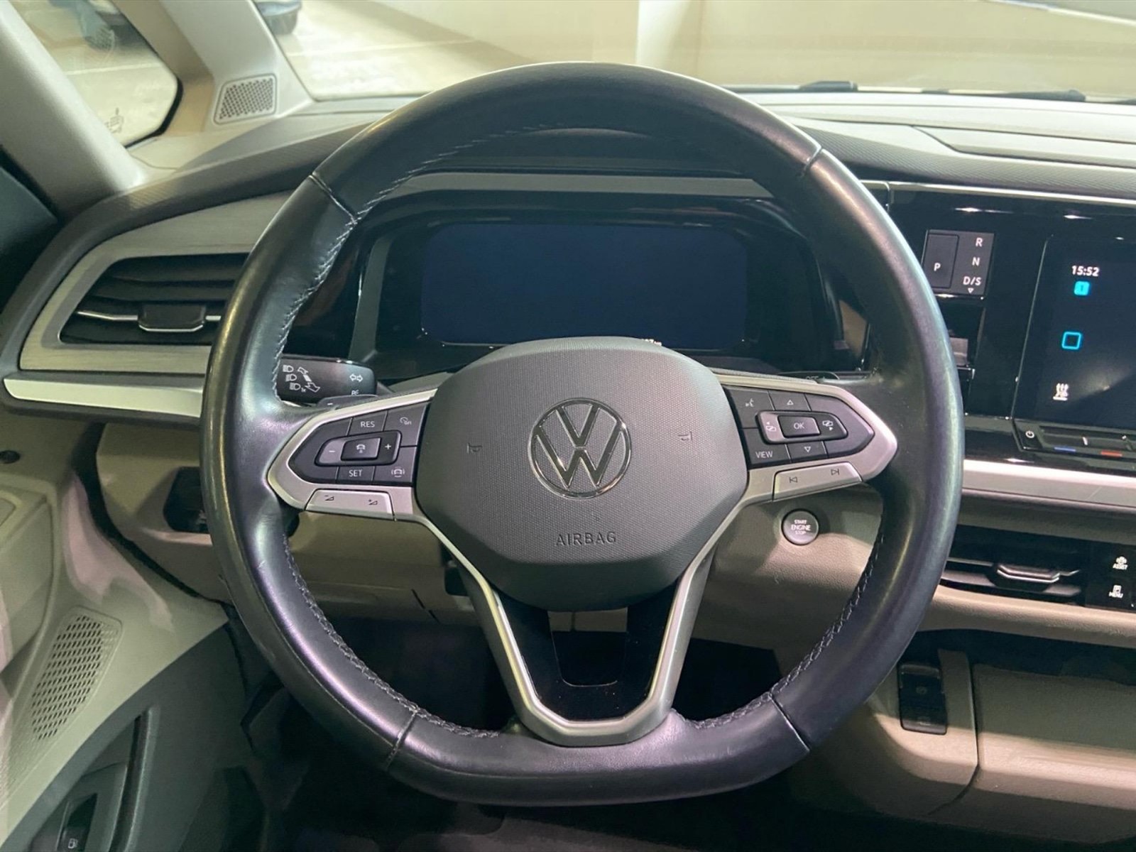 Volkswagen T7 Multivan 1.4 tsi eh life dsg 7p.ti - 8