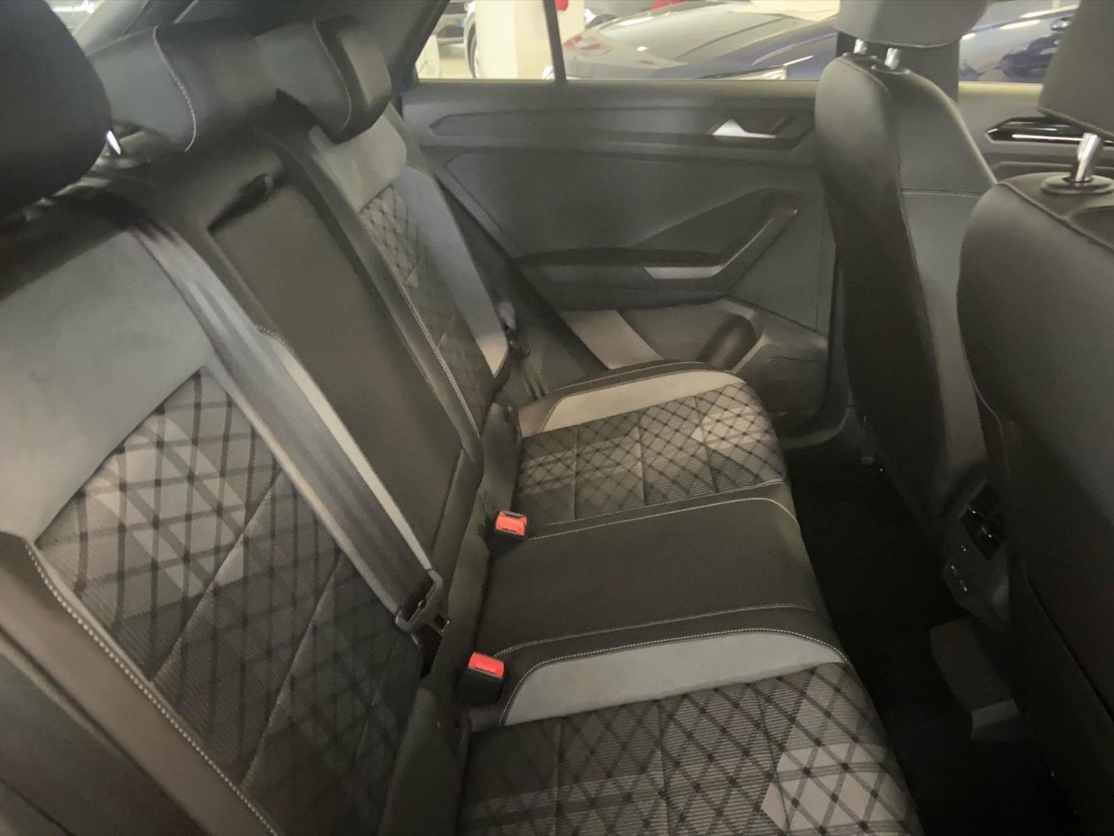 Volkswagen T-Roc 2.0 tdi r-line 4motion 150cv dsg - 10