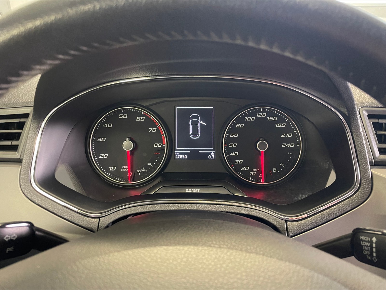 Seat Ibiza 1.0 mpi style 80cv - 12