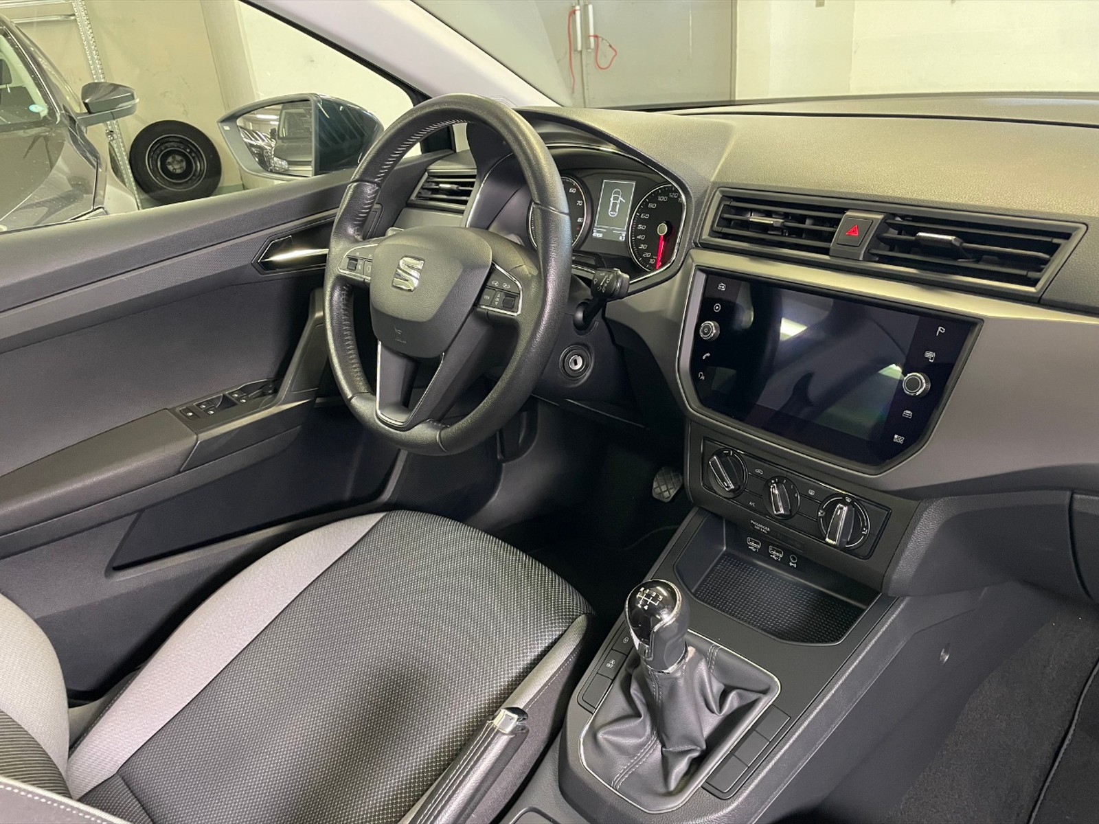 Seat Ibiza 1.0 mpi style 80cv - 6