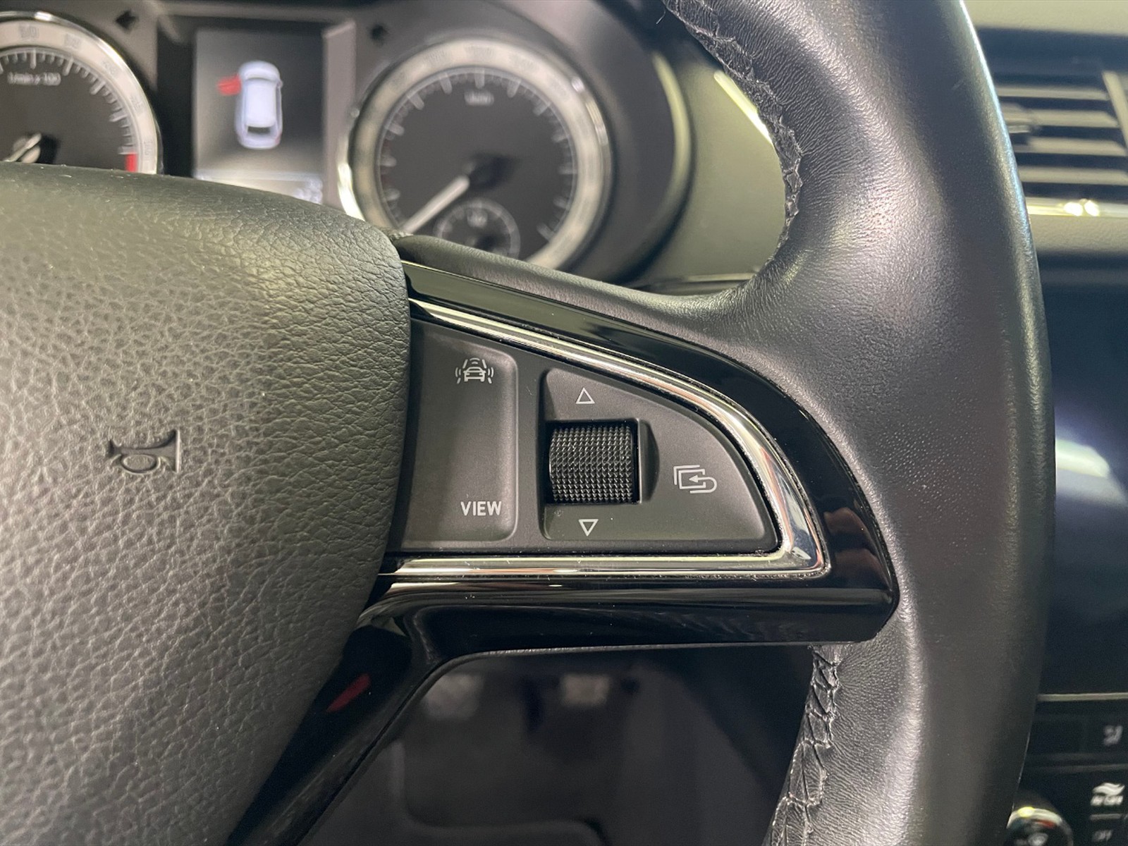 Skoda Octavia wagon 1.6 tdi ambition 115cv - 18