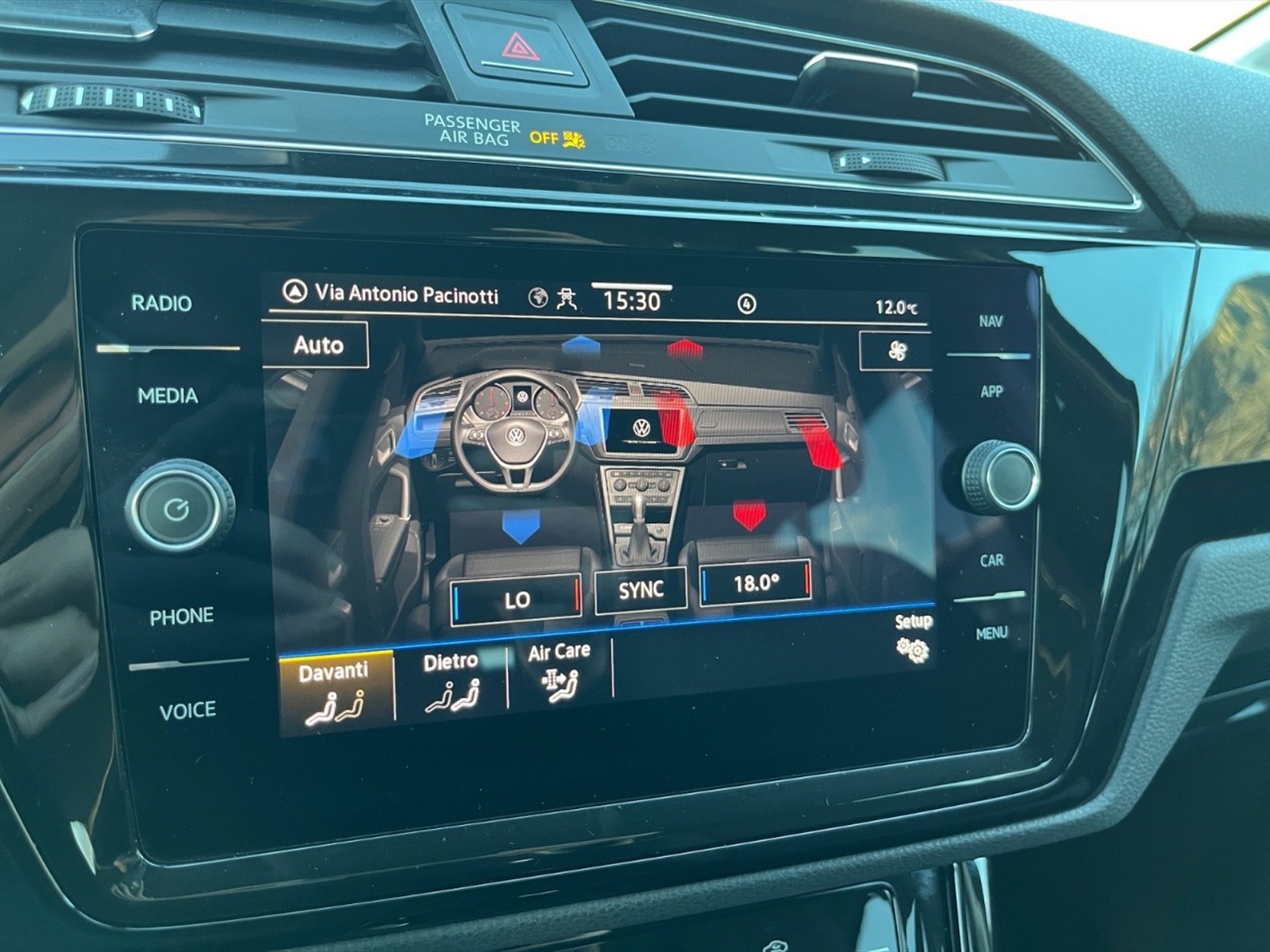 Volkswagen Touran 2.0 tdi executive dsg - 22