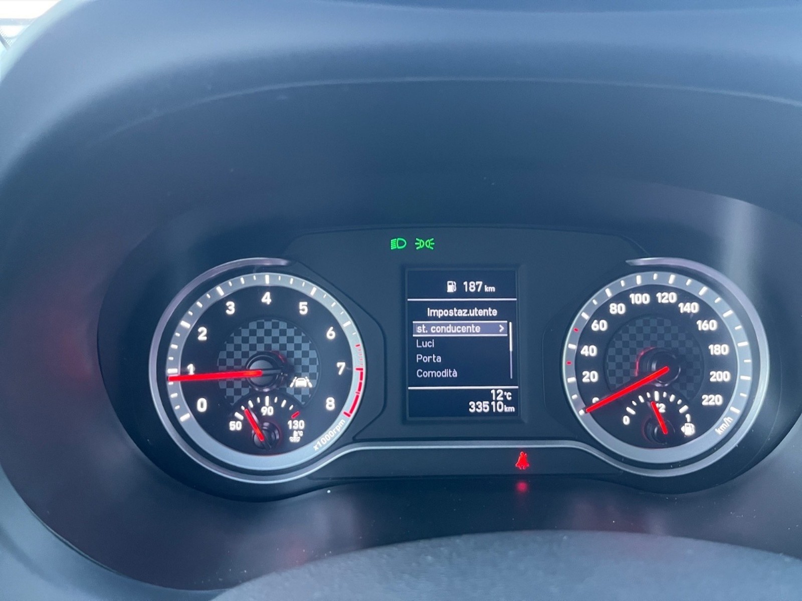 Hyundai i10 1.0 mpi tech connect pack - 13