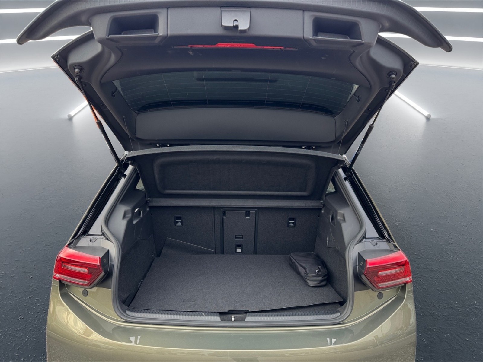 Volkswagen ID.3 58 kwh pro performance 204cv - 12