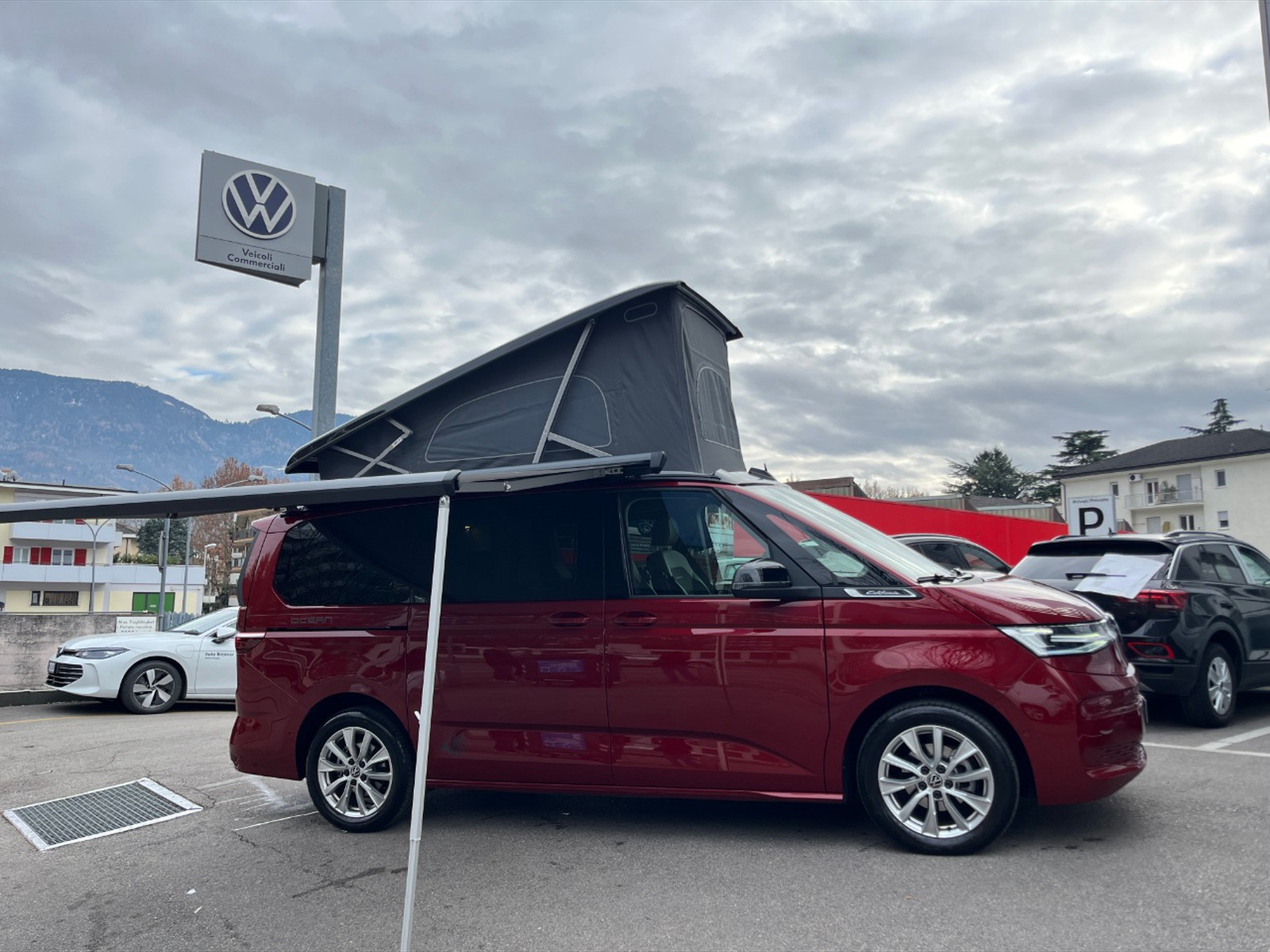 Volkswagen T7 California California T7 2.0 tdi Beach Tour 150cv DSG7 - 24