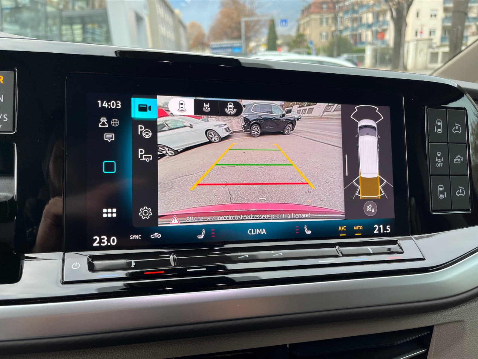 Volkswagen T7 California California T7 2.0 tdi Beach Tour 150cv DSG7 - 26