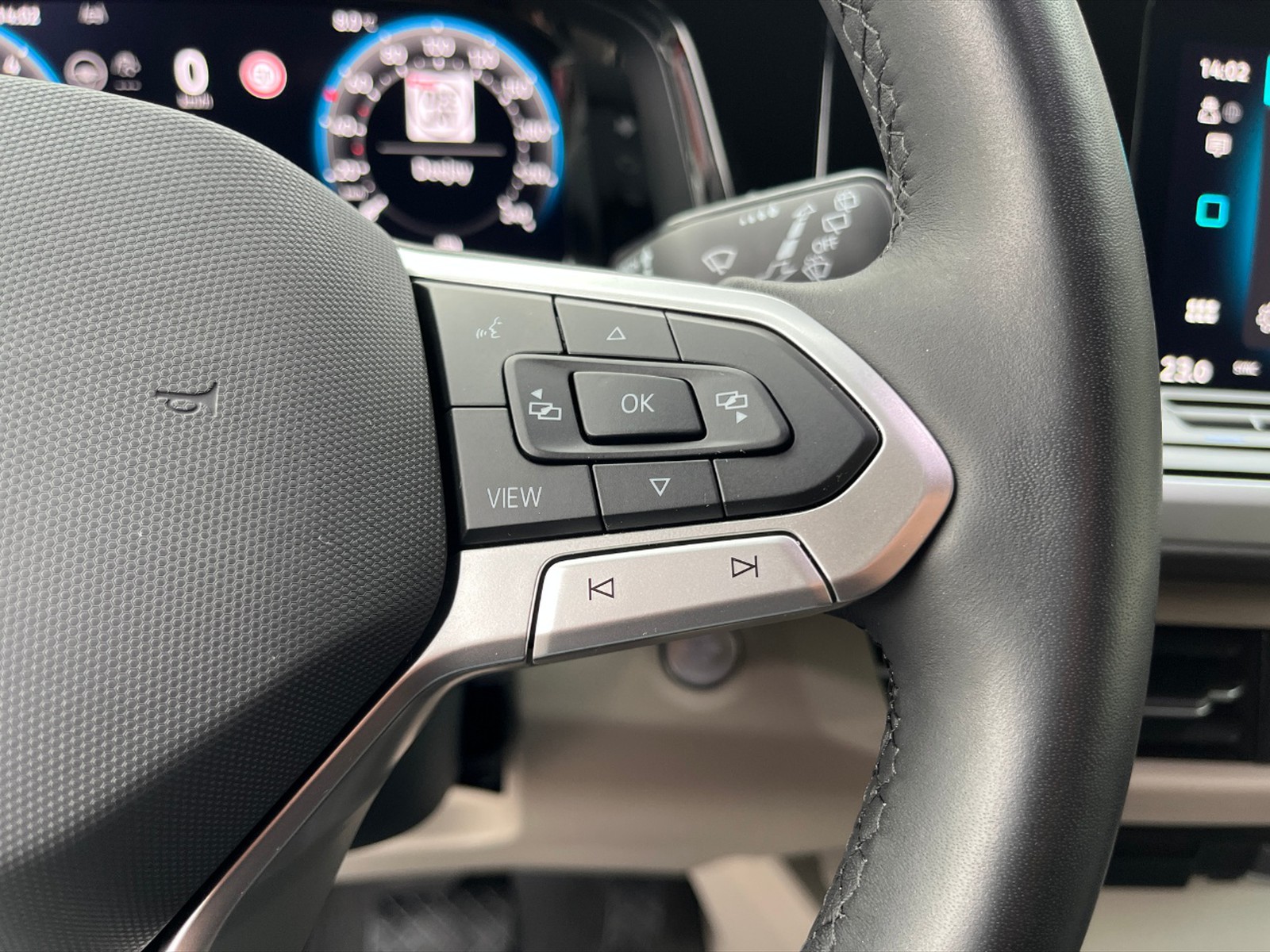 Volkswagen T7 California California T7 2.0 tdi Beach Tour 150cv DSG7 - 29