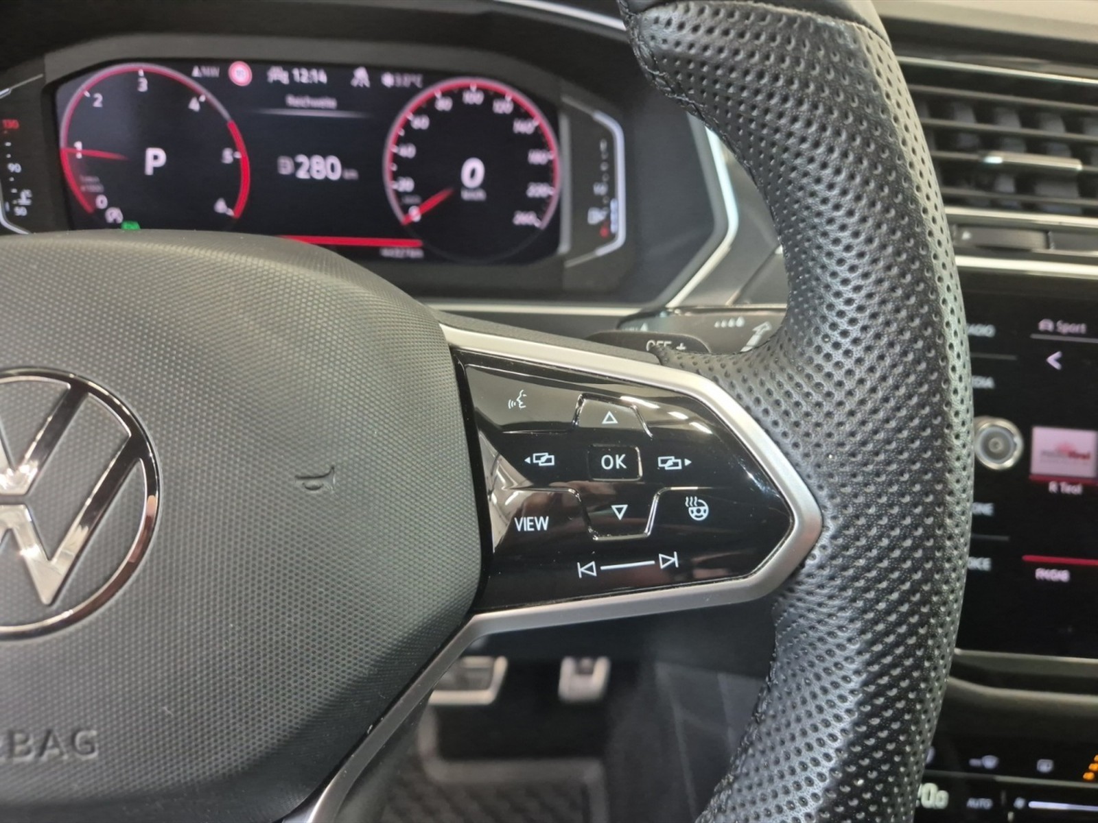 Volkswagen Tiguan 2.0 tdi r-line 4motion 200cv dsg - 16