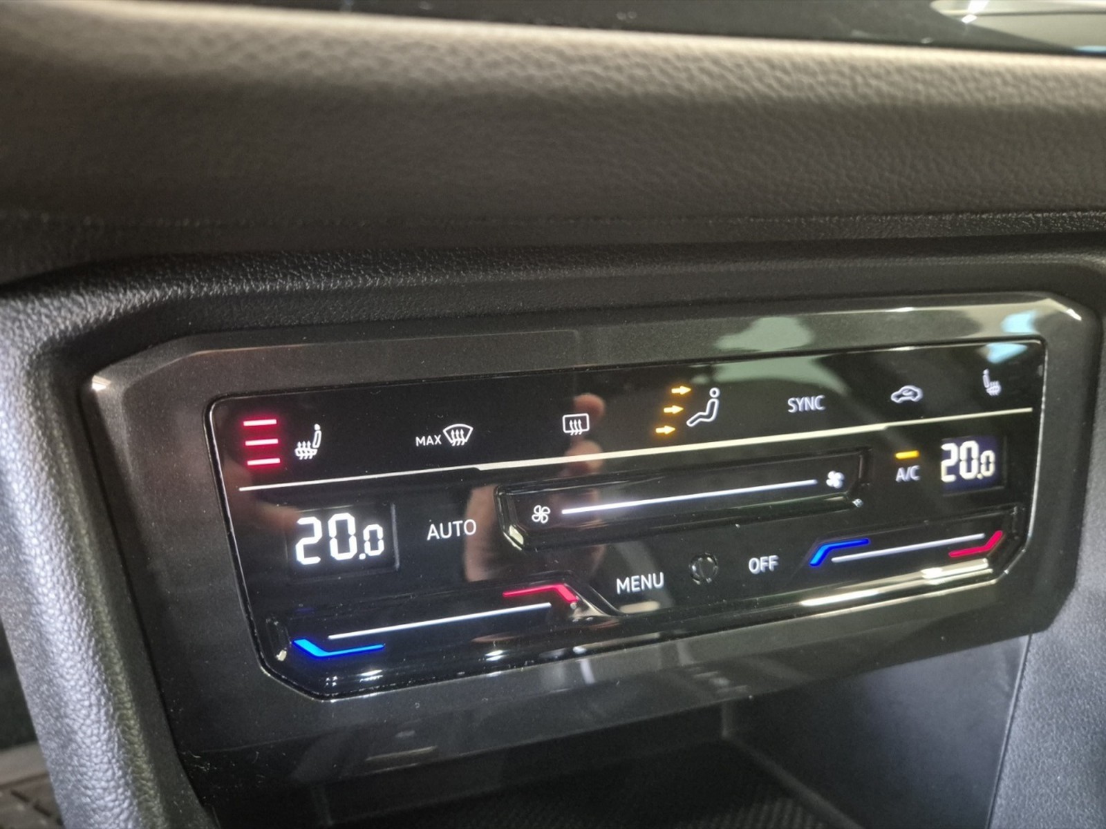 Volkswagen Tiguan 2.0 tdi r-line 4motion 200cv dsg - 17