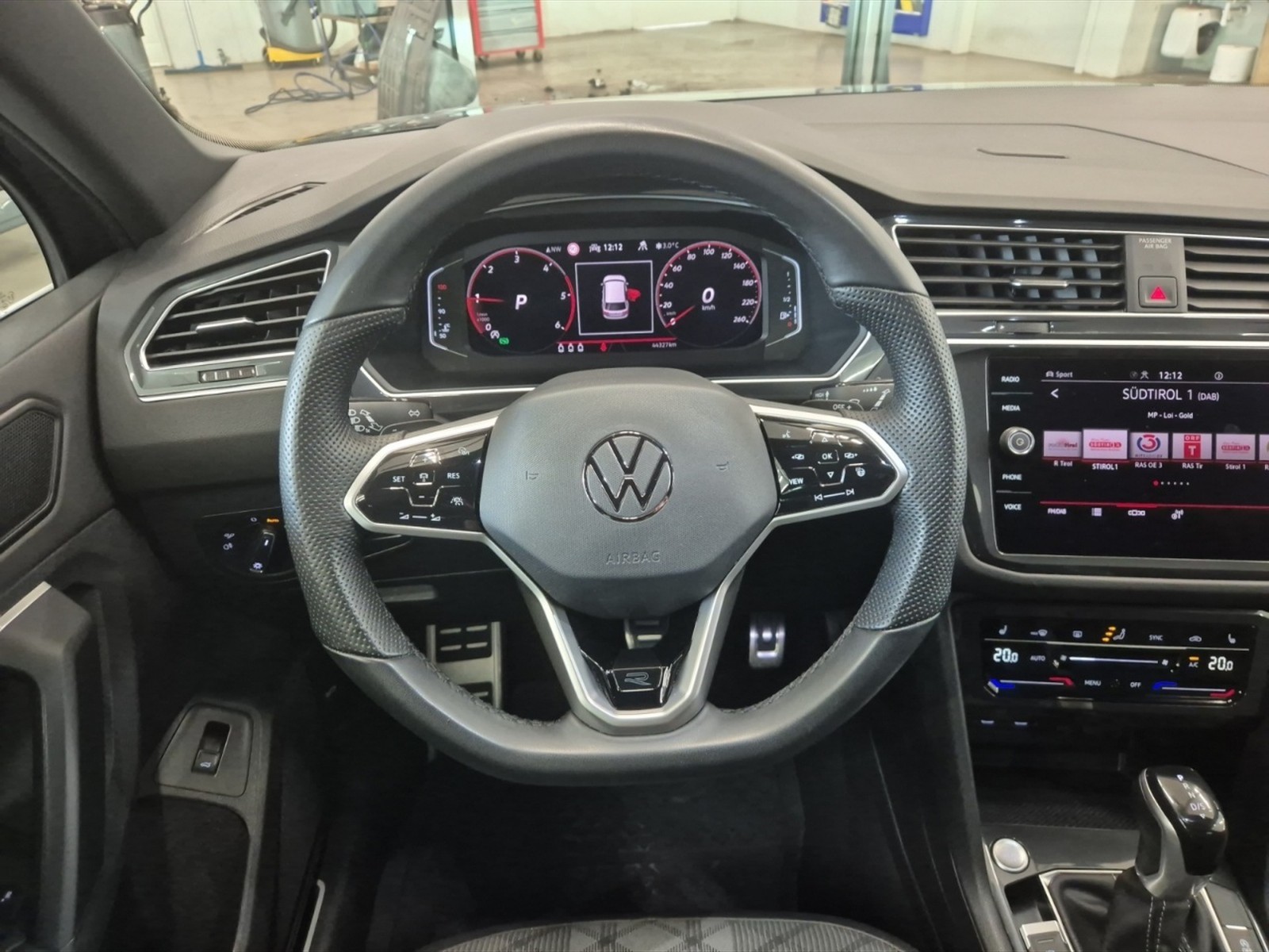 Volkswagen Tiguan 2.0 tdi r-line 4motion 200cv dsg - 8