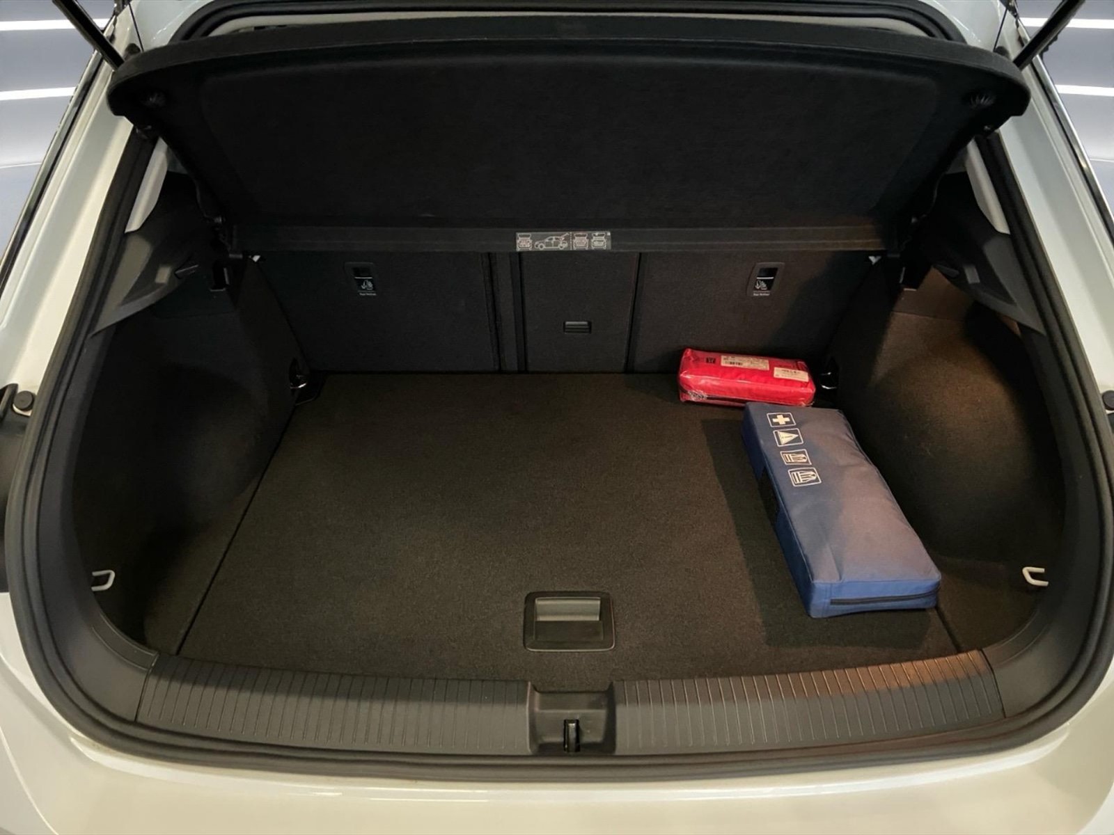 Volkswagen T-Roc 2.0 tdi style 4motion dsg - 12