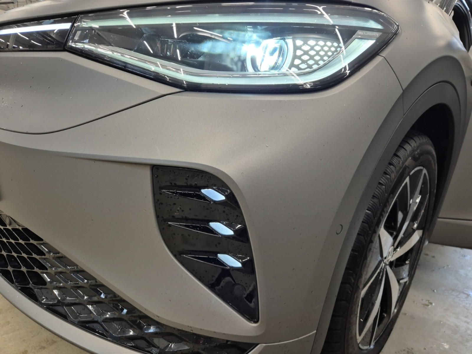 Volkswagen ID.5 77 kwh gtx 4motion 299cv - 19