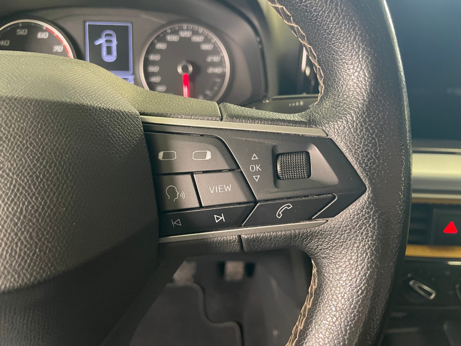 Seat Ibiza 1.0 ecotsi business 95cv - 17