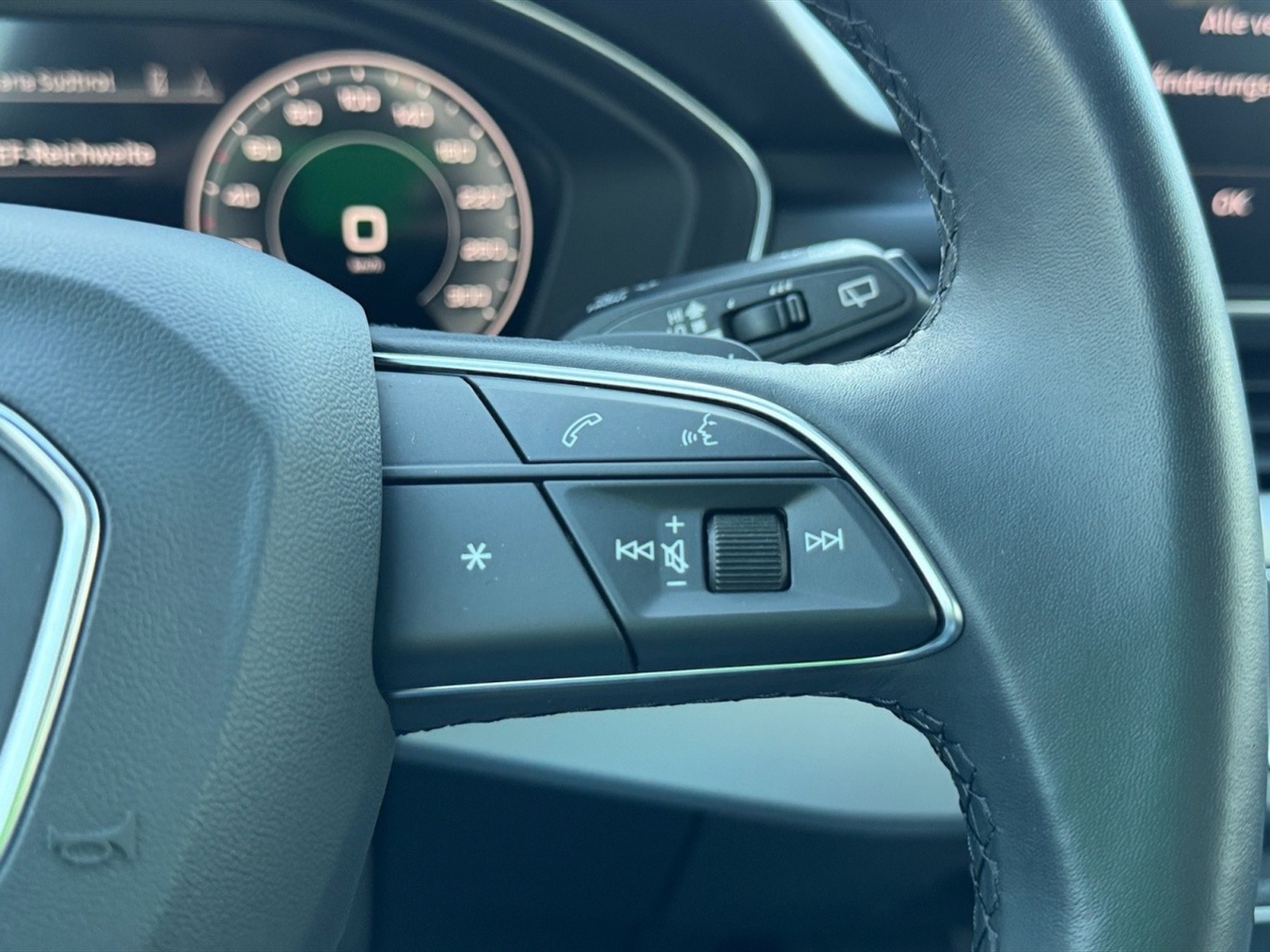 Audi A4 avant 35 2.0 tdi mhev business advanced 163cv s-tronic - 14