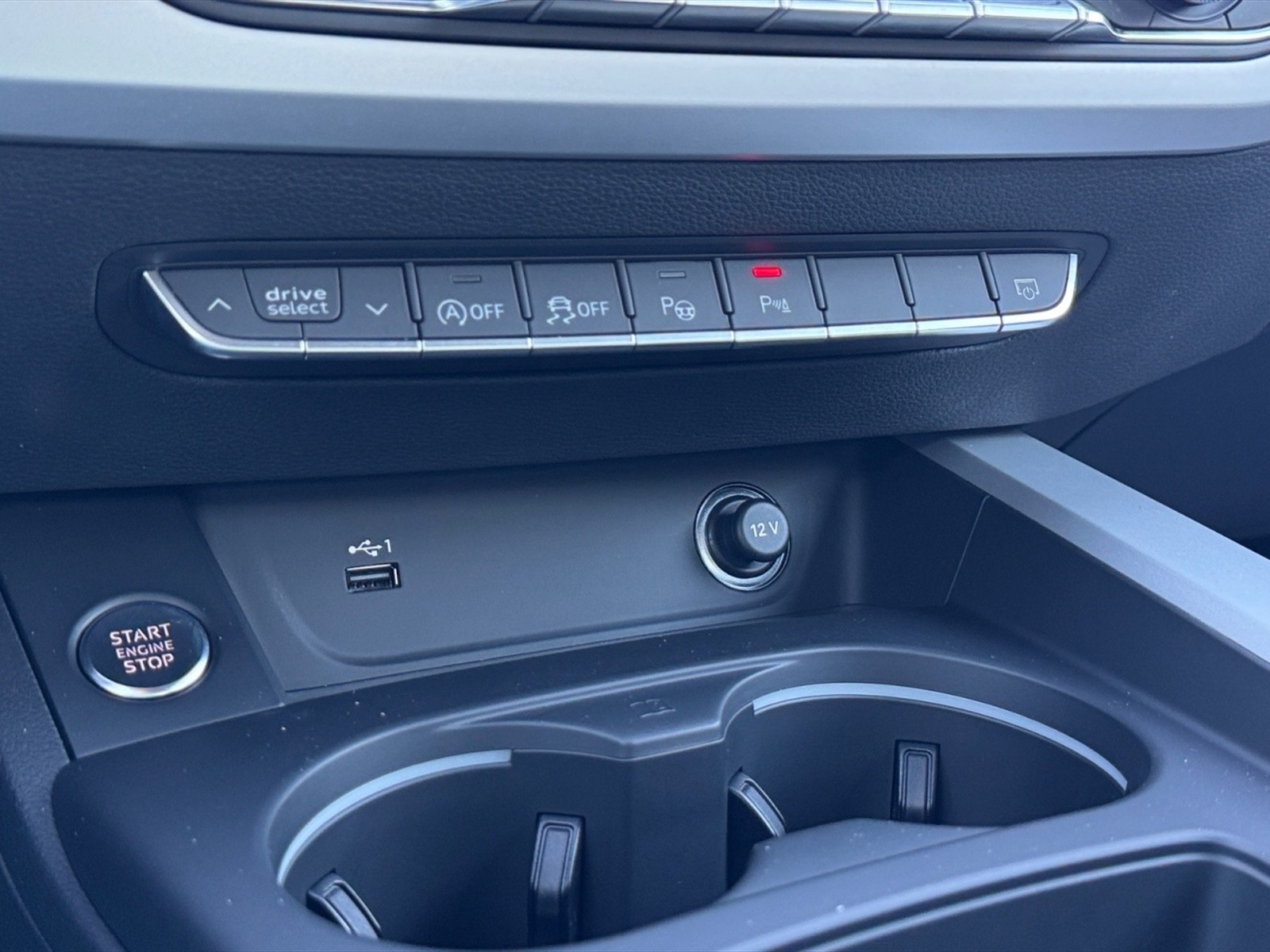 Audi A4 avant 35 2.0 tdi mhev business advanced 163cv s-tronic - 21