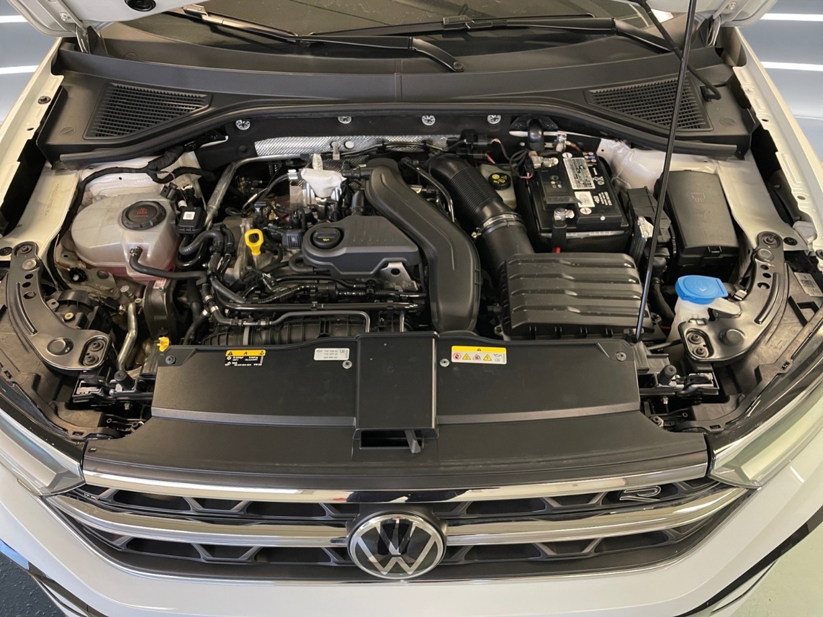 Volkswagen T-Roc 1.5 tsi r-line - 11