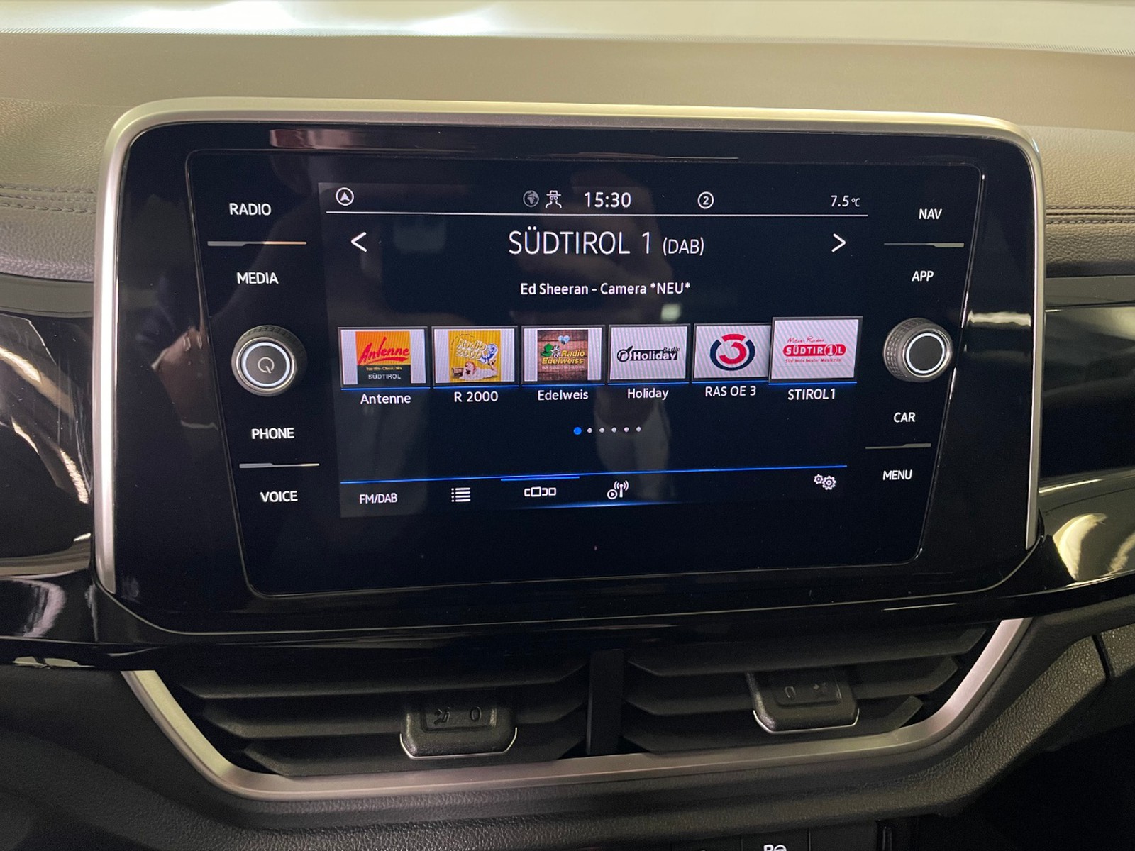 Volkswagen T-Roc 1.5 tsi r-line - 15