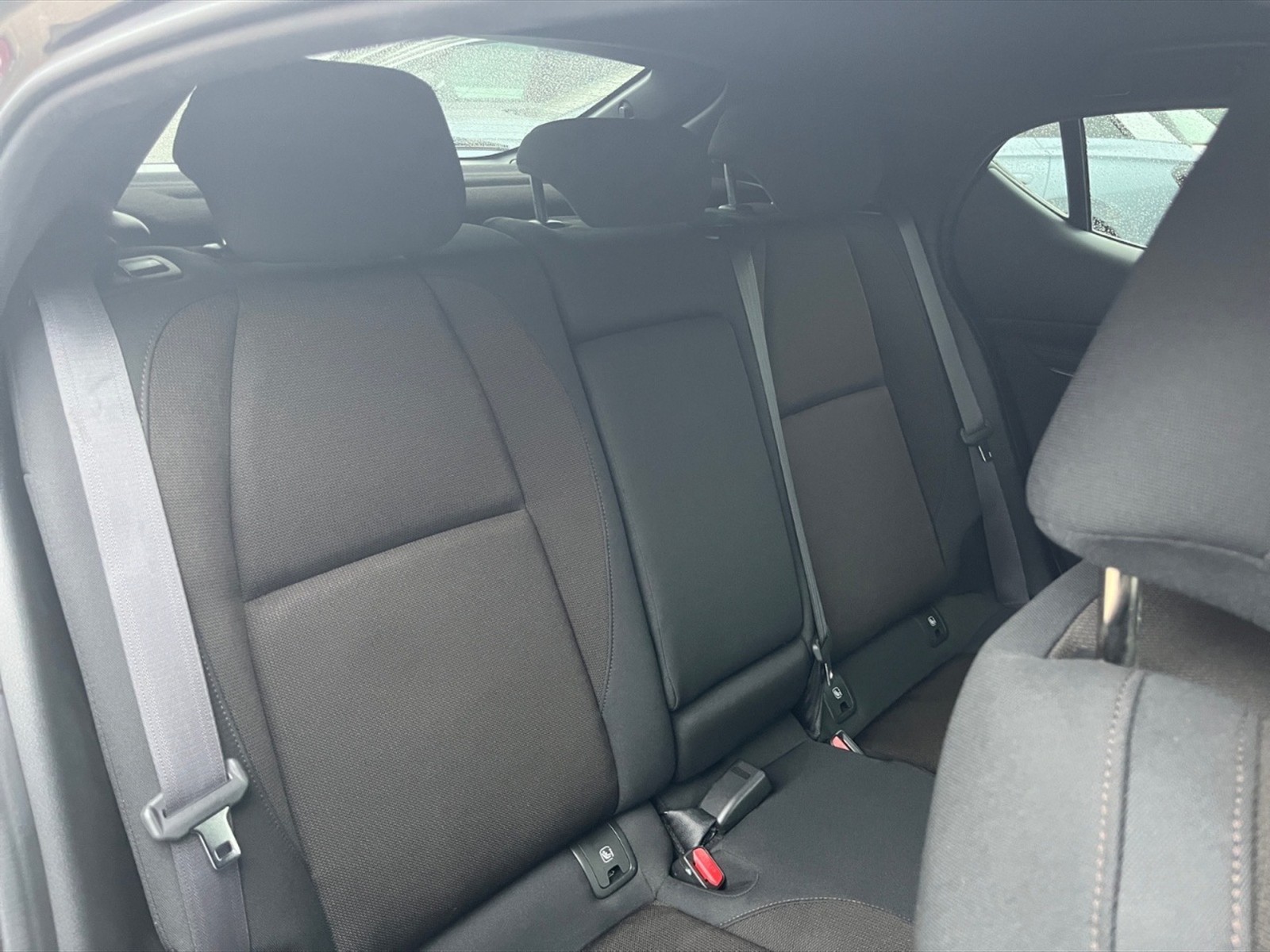 Mazda 3 5p 1.8 exceed - 9