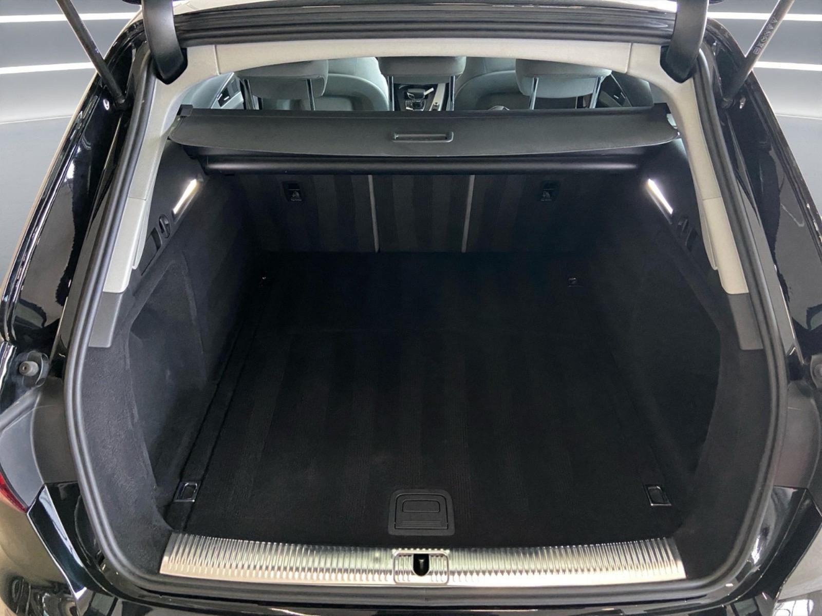 Audi A4 avant 40 2.0 tdi mhev business advanced quattro 204cv s-tronic - 11