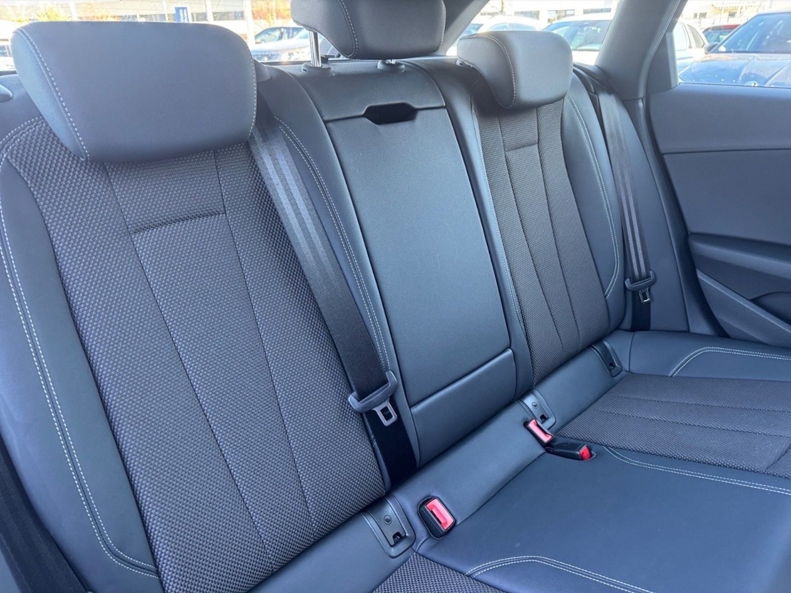 Audi A4 avant 40 2.0 tdi mhev s line edition quattro 204cv s-tronic - 9