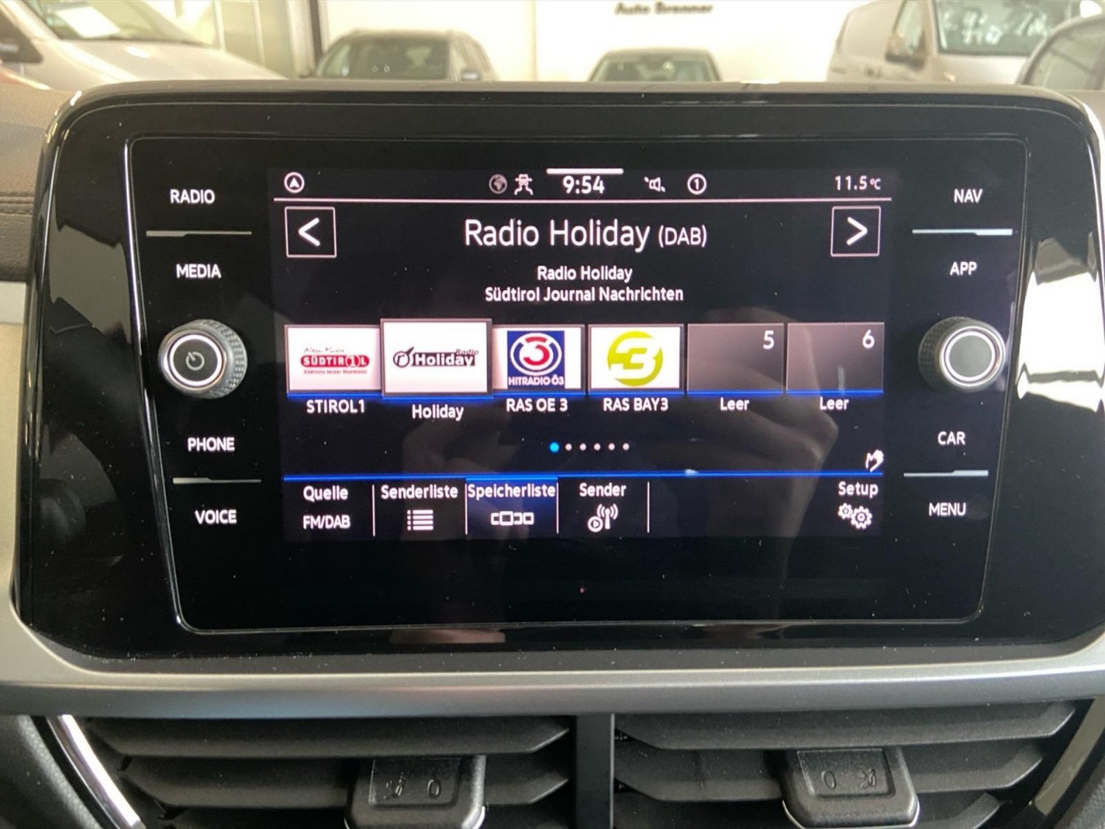 Volkswagen T-Roc 1.0 tsi life 110cv - 25