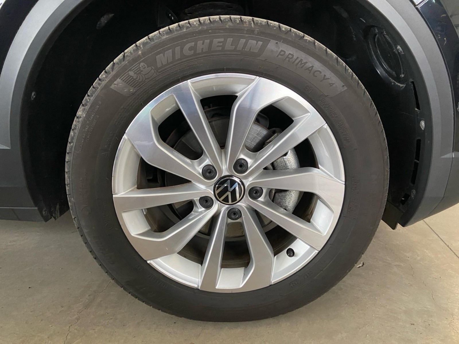 Volkswagen T-Roc 1.0 tsi life 110cv - 27