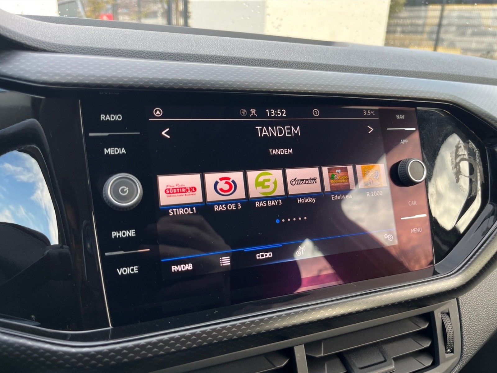 Volkswagen T-Cross 1.0 tsi style 110cv - 17