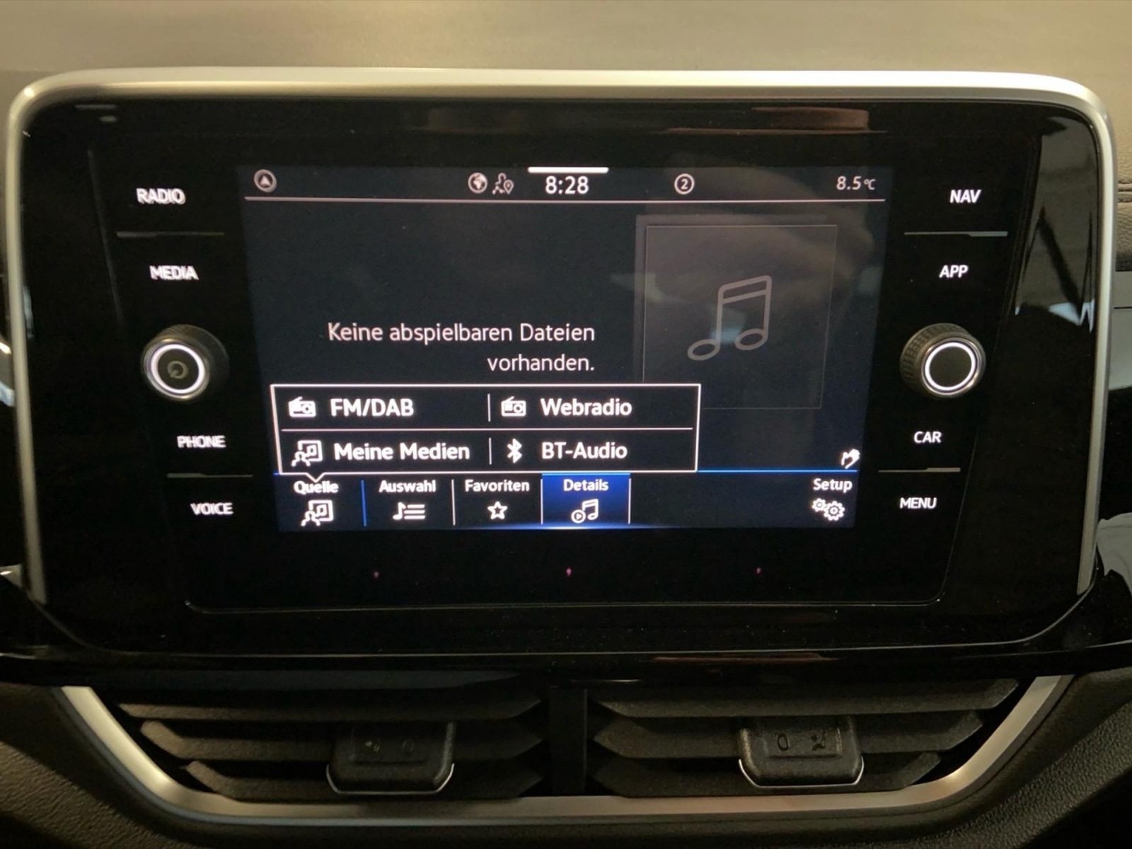 Volkswagen T-Roc 1.0 tsi r-line plus 115cv - 22