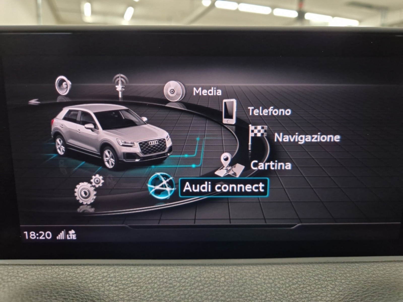 Audi Q2 35 2.0 tdi business quattro s-tronic - 20