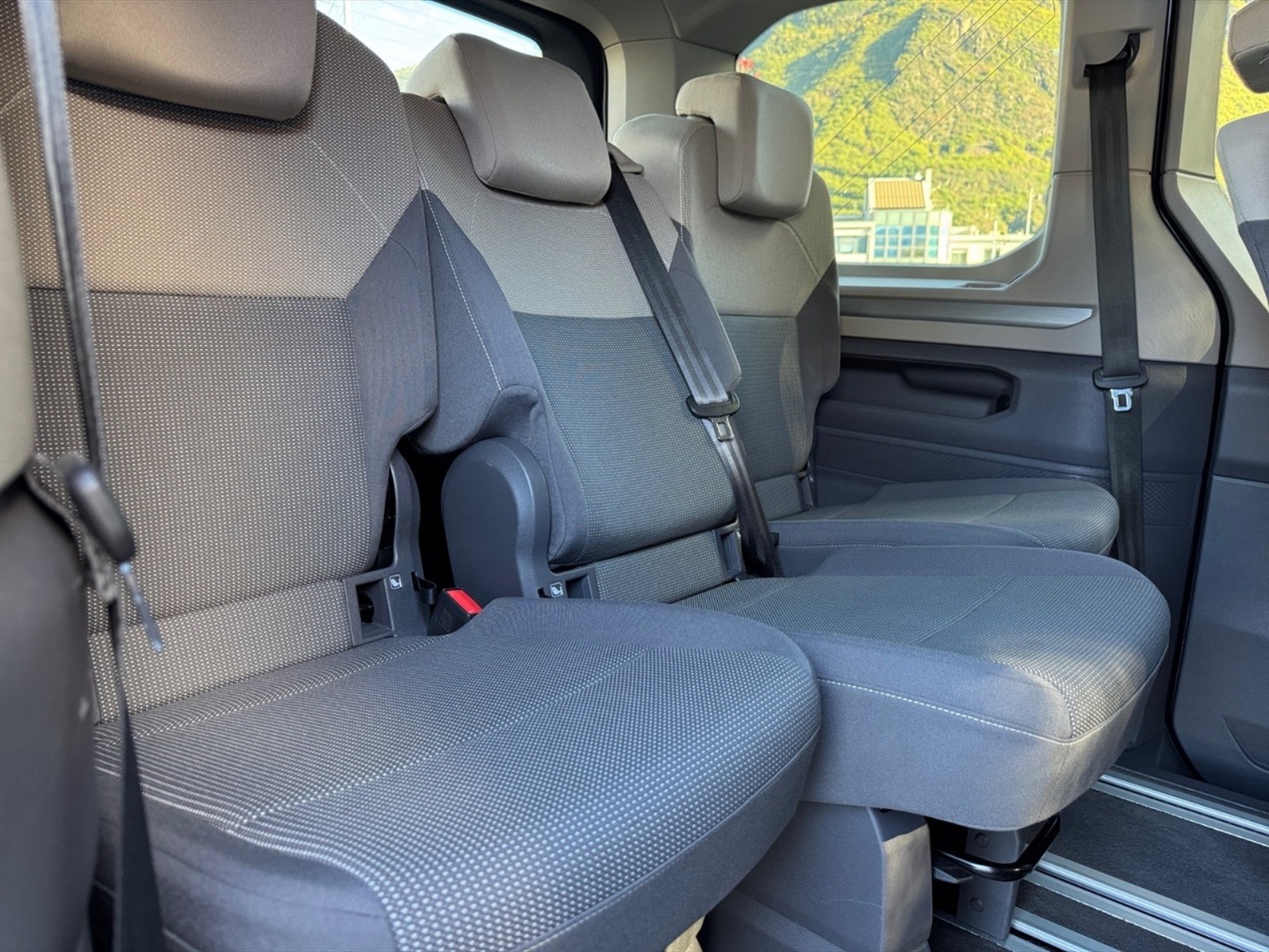 Volkswagen T7 Multivan 2.0 tdi life 150cv dsg 7p.ti - 13