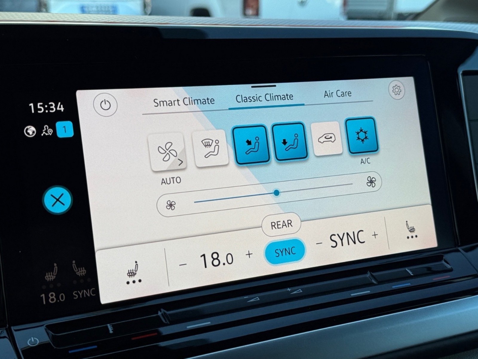 Volkswagen T7 Multivan 2.0 tdi life 150cv dsg 7p.ti - 29