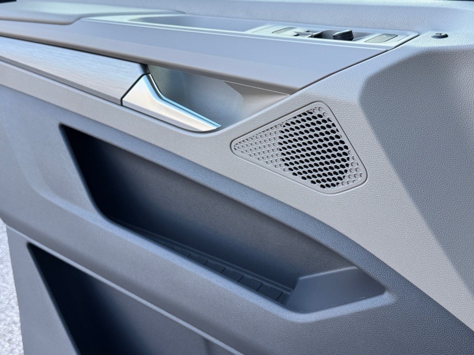 Volkswagen T7 Multivan 2.0 tdi life 150cv dsg 7p.ti - 30