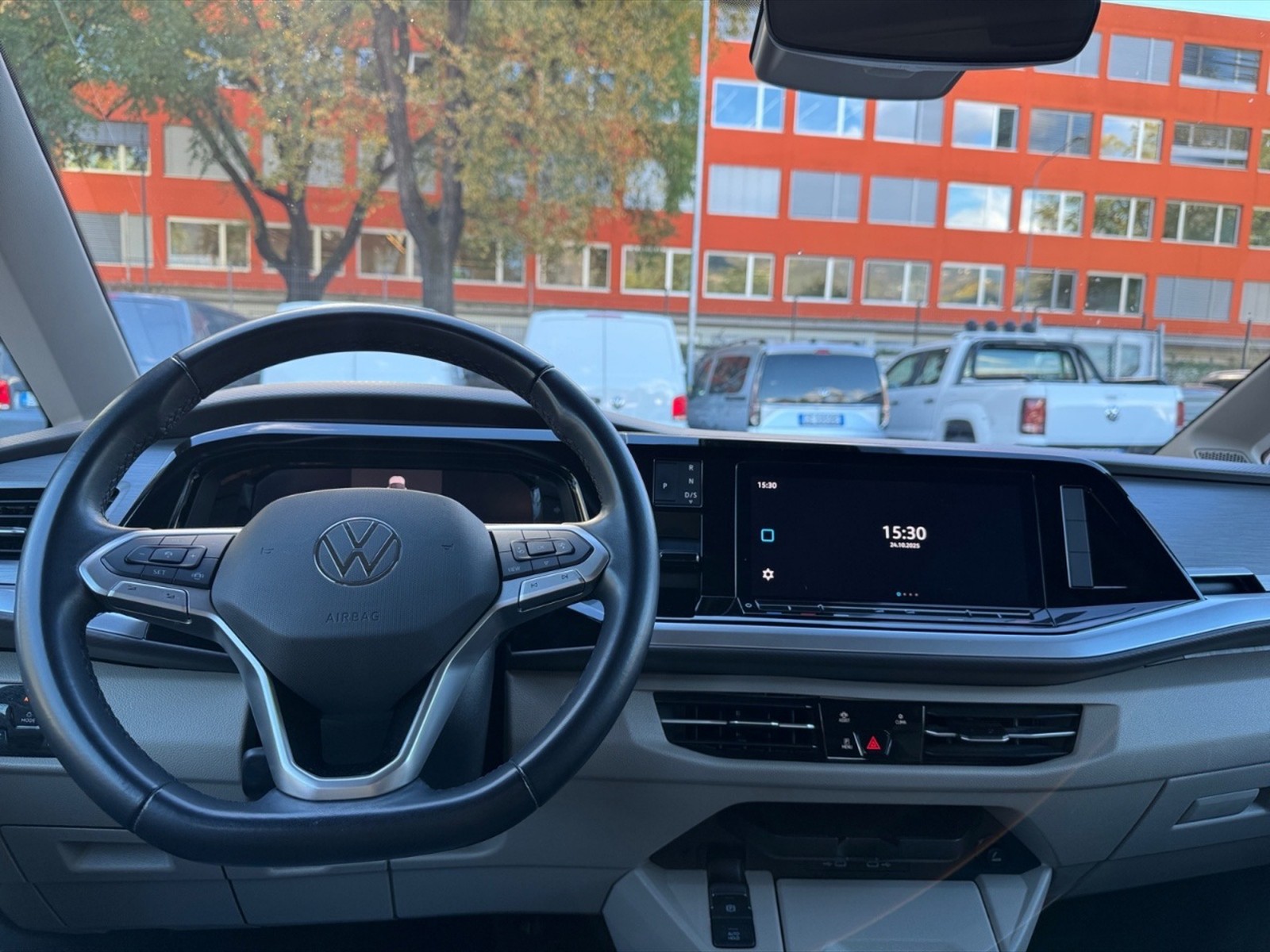 Volkswagen T7 Multivan 2.0 tdi life 150cv dsg 7p.ti - 7