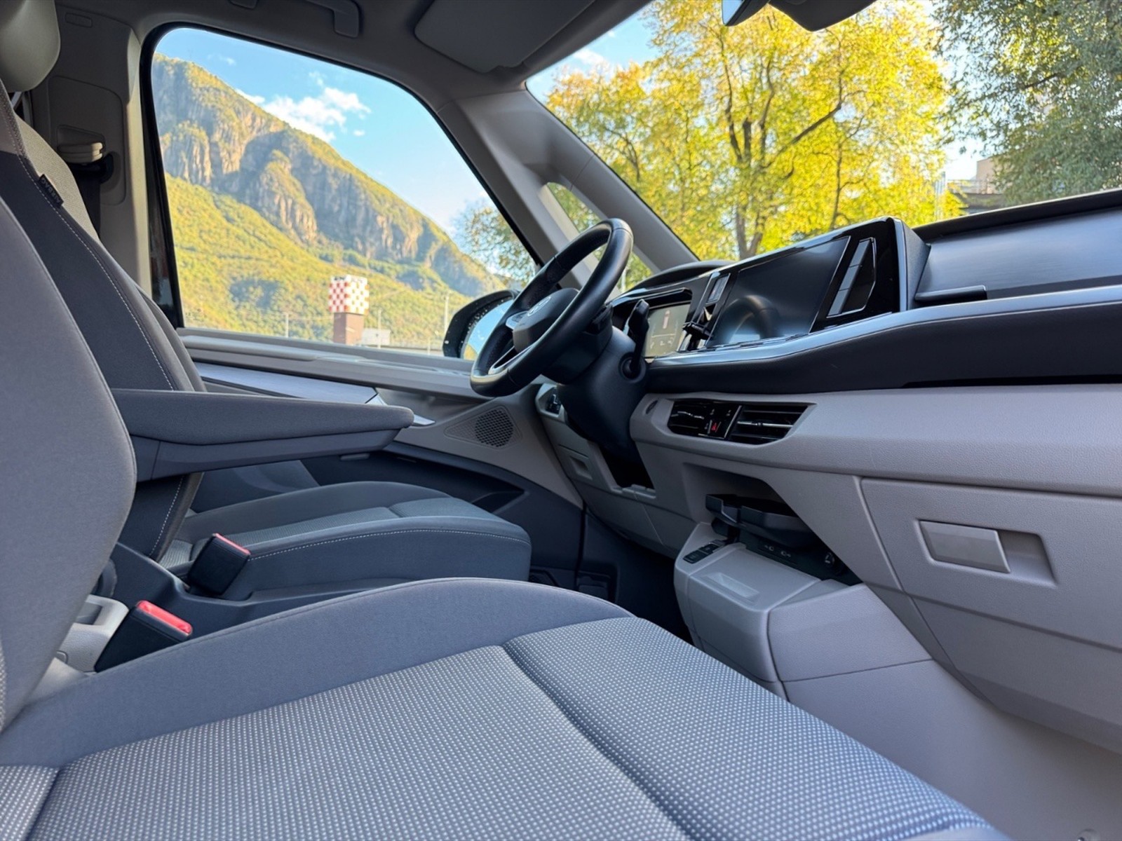 Volkswagen T7 Multivan 2.0 tdi life 150cv dsg 7p.ti - 9