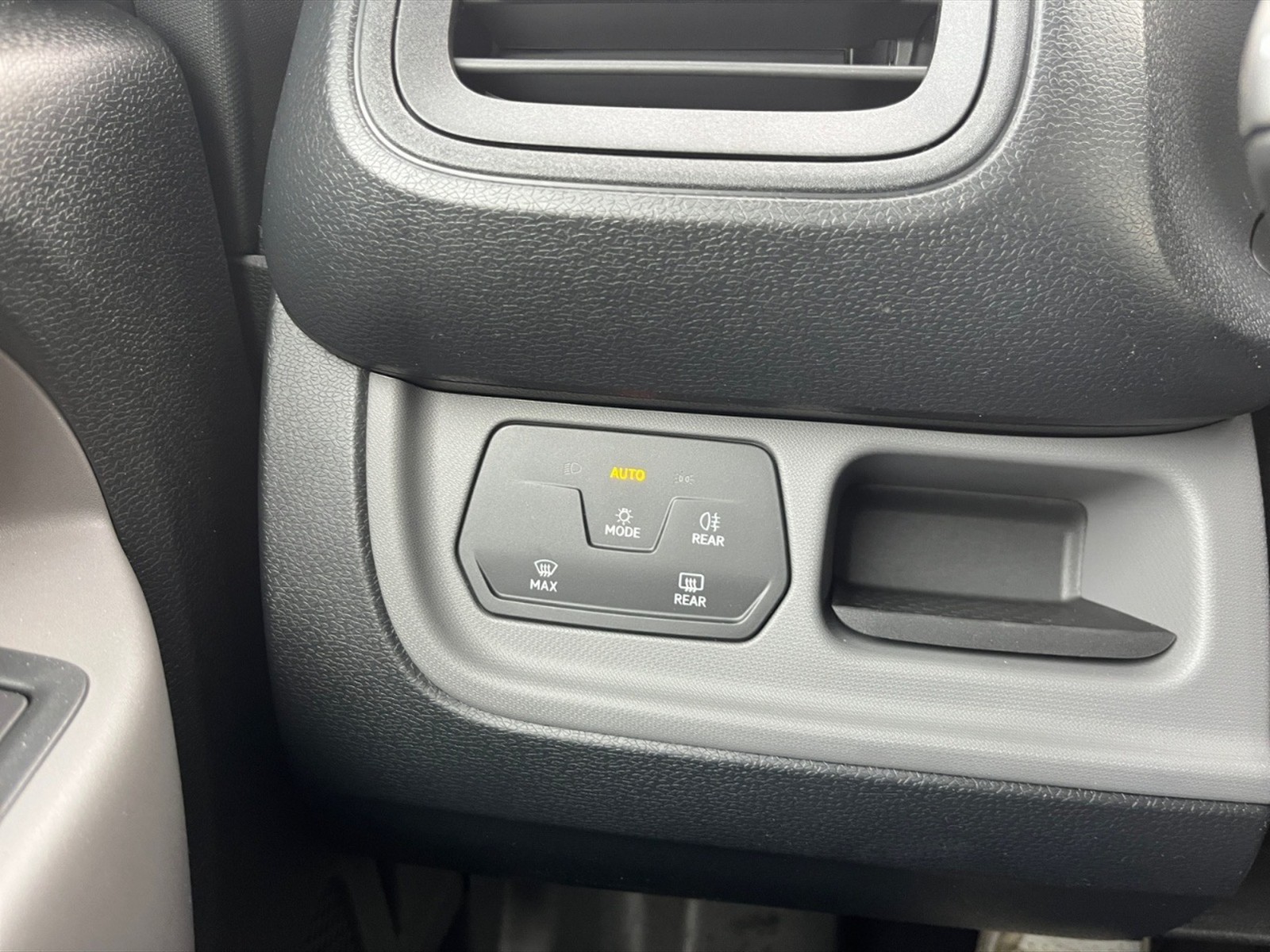 Volkswagen VIC ID Buzz cargo 79kwh - 24