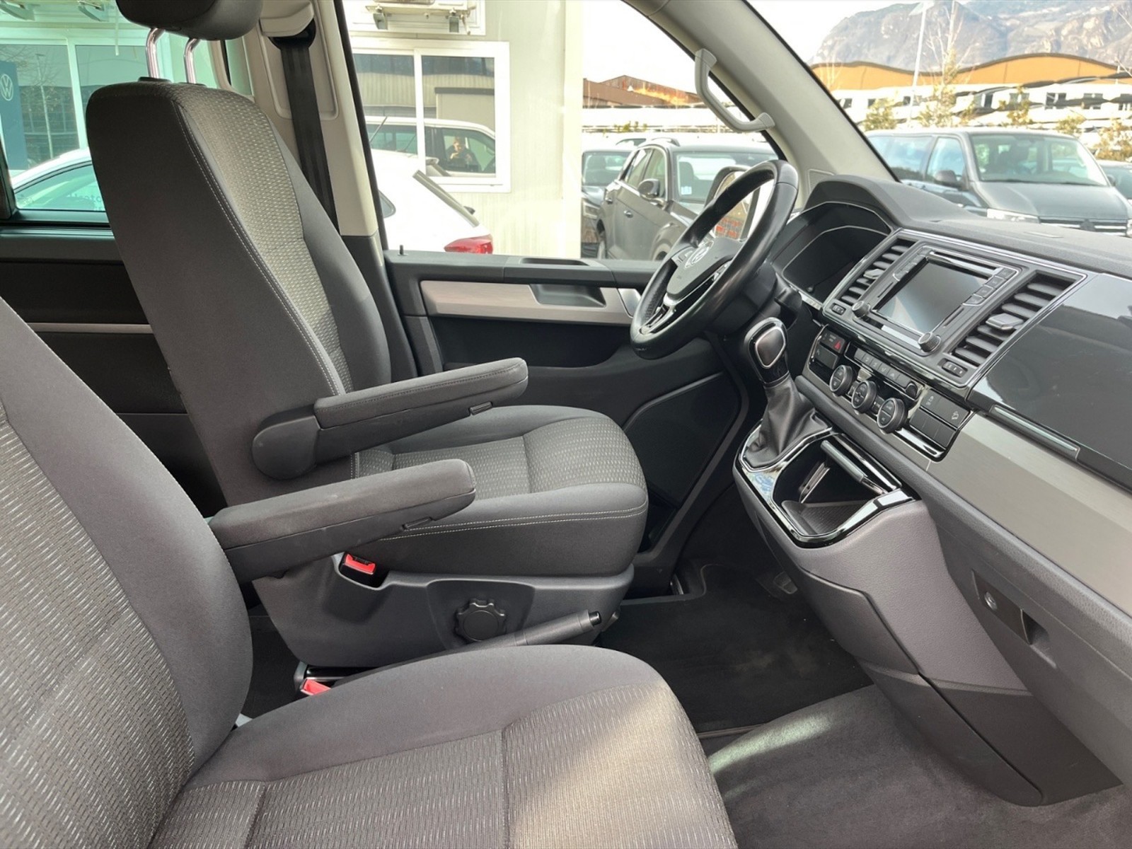 Volkswagen T6 Multivan 2.0 tdi tech 4motion 150cv dsg - 9