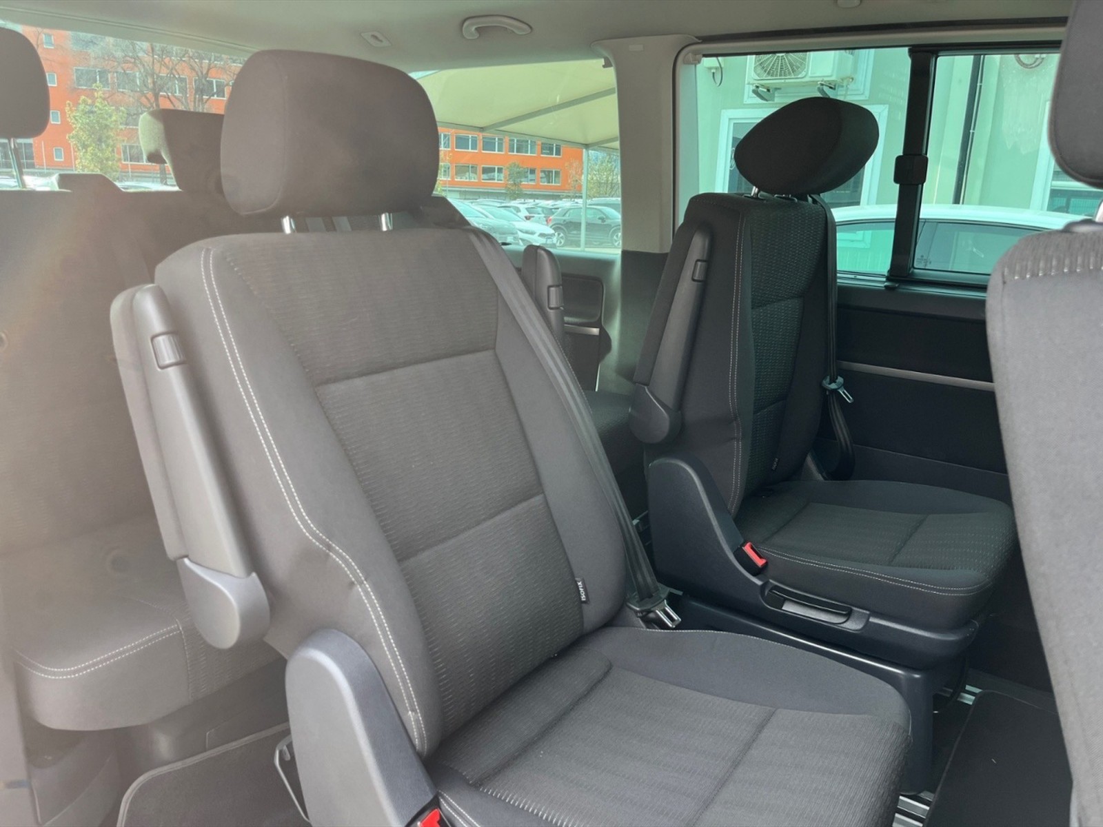 Volkswagen T6 Multivan 2.0 tdi tech 4motion 150cv dsg - 10