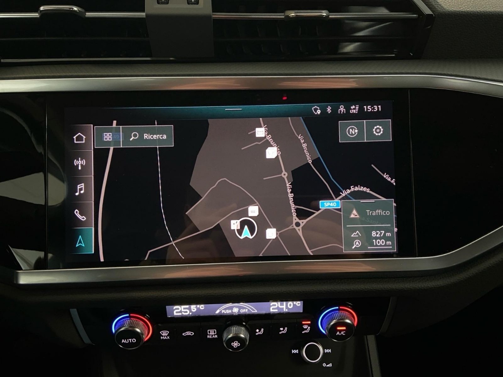 Audi Q3 35 2.0 tdi business advanced quattro s-tronic - 25