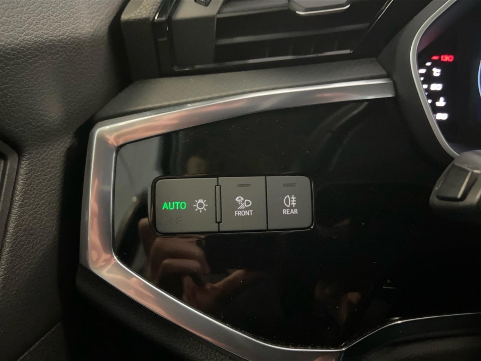 Audi Q3 35 2.0 tdi s line edition quattro s-tronic - 14