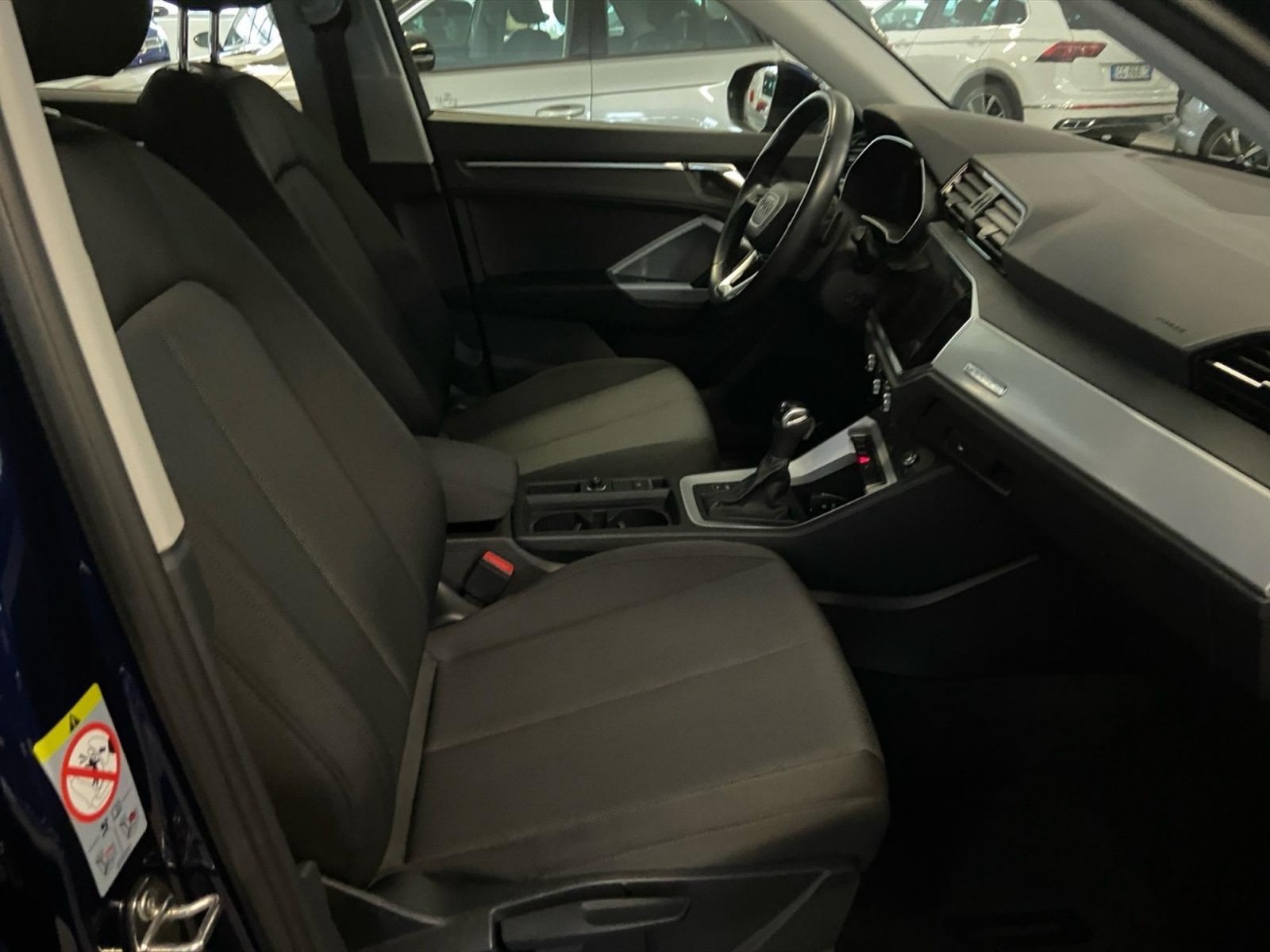 Audi Q3 35 2.0 tdi s line edition quattro s-tronic - 8