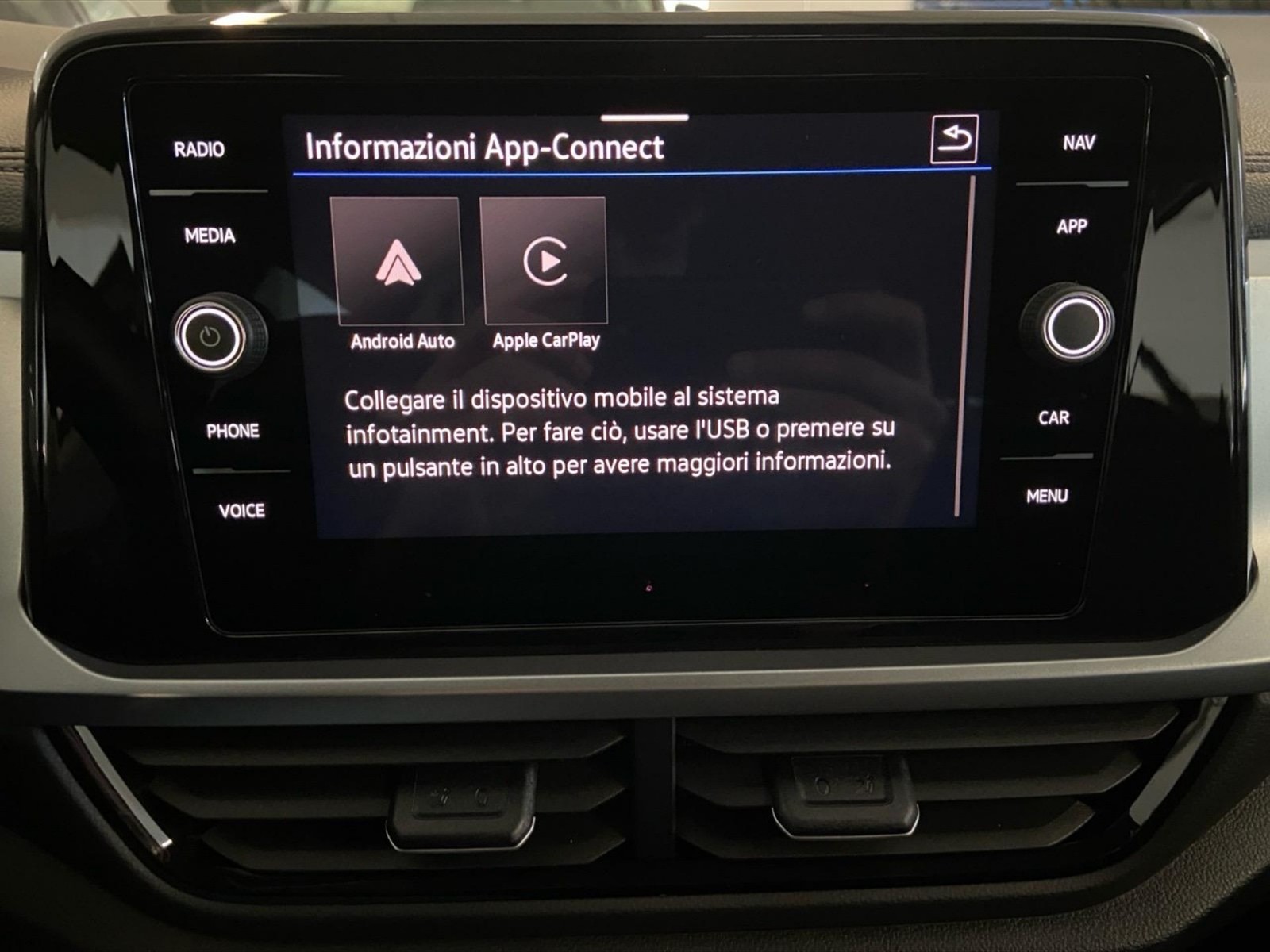 Volkswagen T-Roc 1.5 tsi life dsg - 22