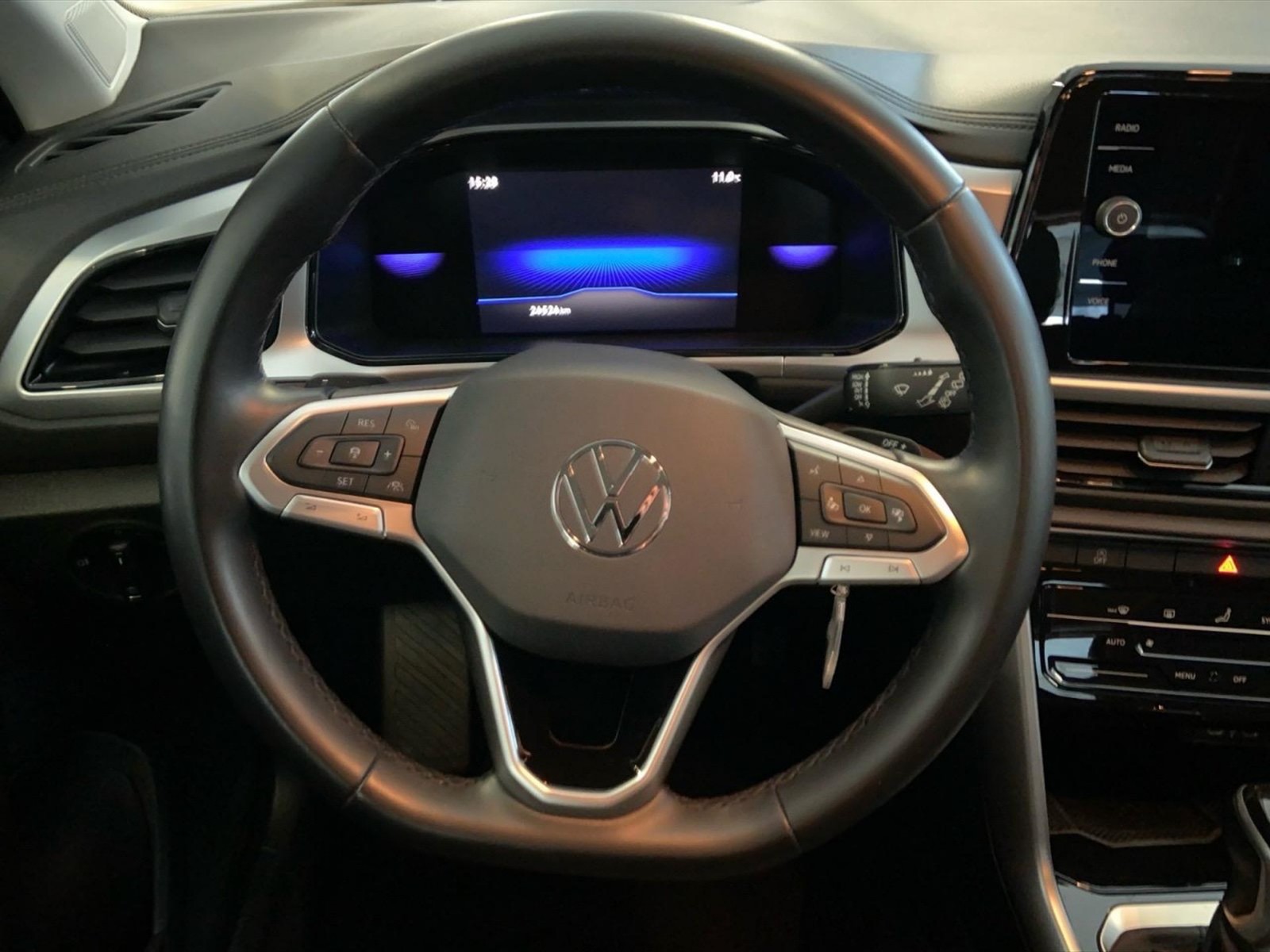 Volkswagen T-Roc 1.5 tsi life dsg - 8