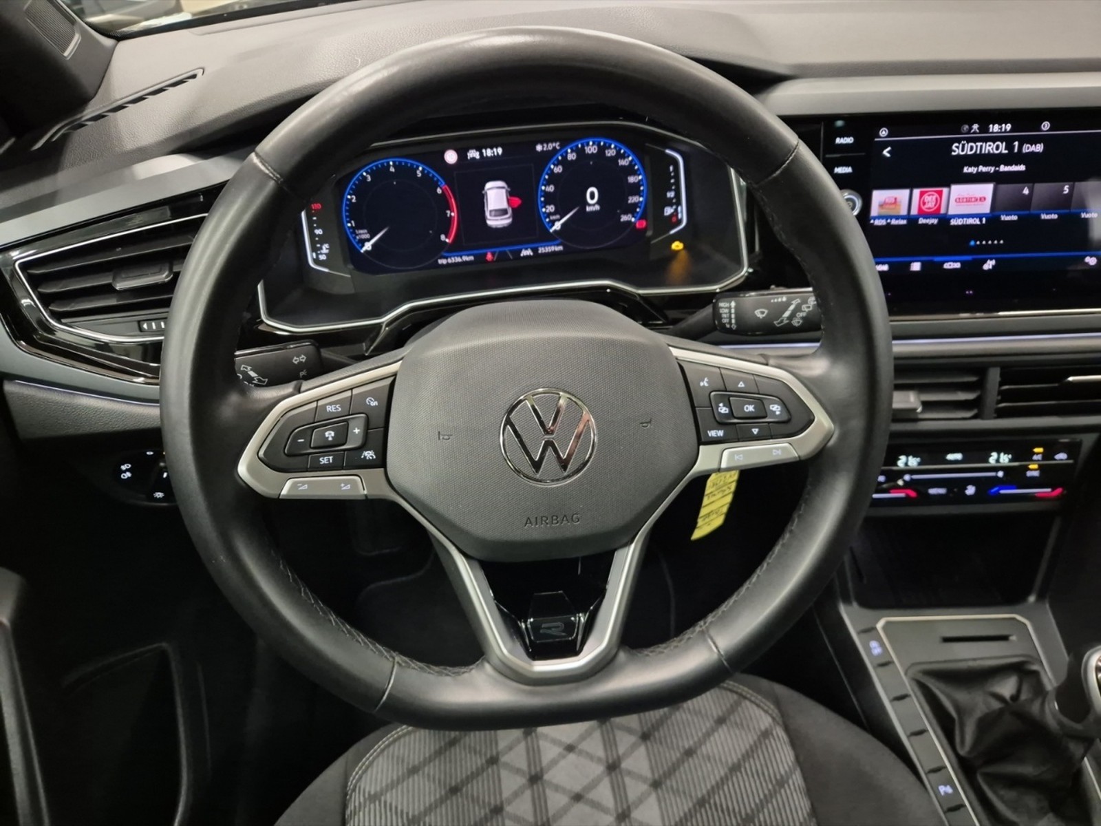 Volkswagen Taigo 1.0 tsi r-line 115cv - 8