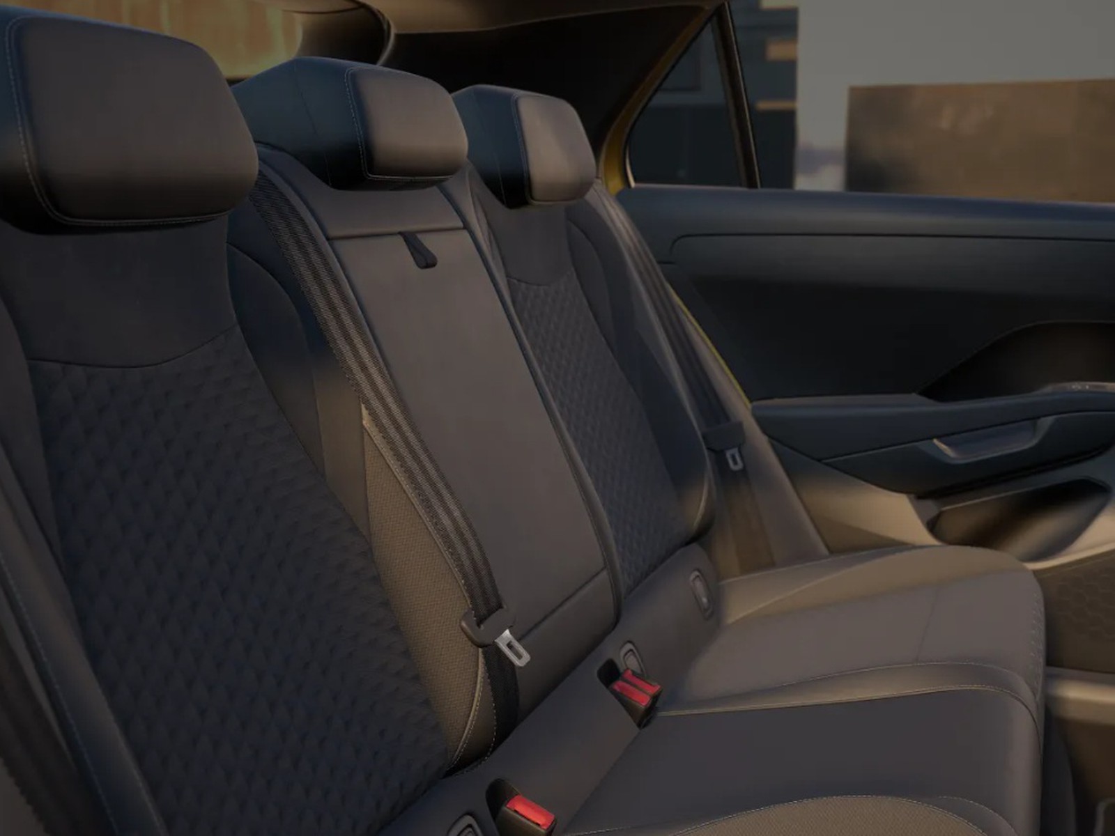 Volkswagen T-Roc 1.5 etsi r-line 150cv dsg - 7